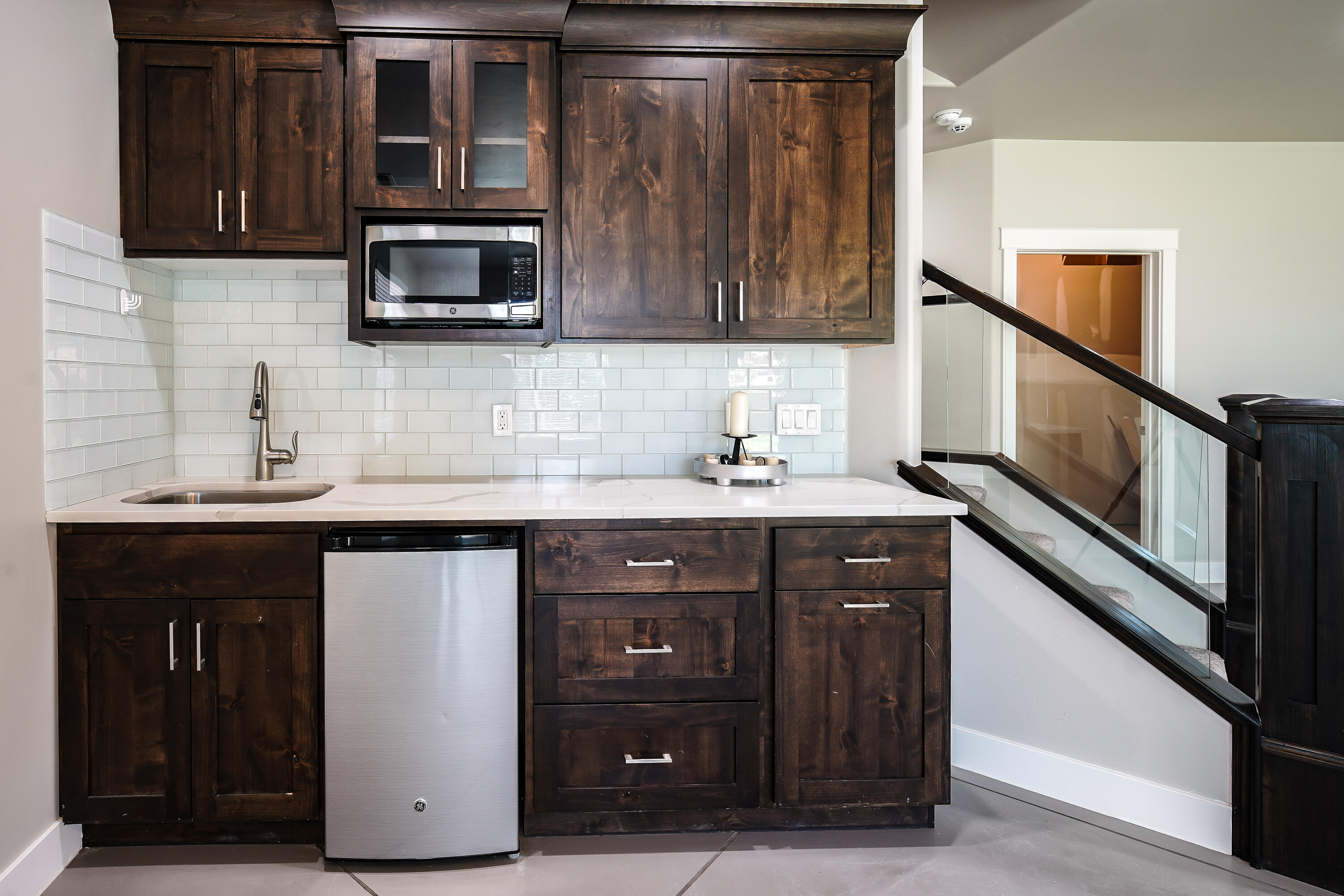 HIGH CHAPARRAL AT THE WASHINGTON BENCH - Residential