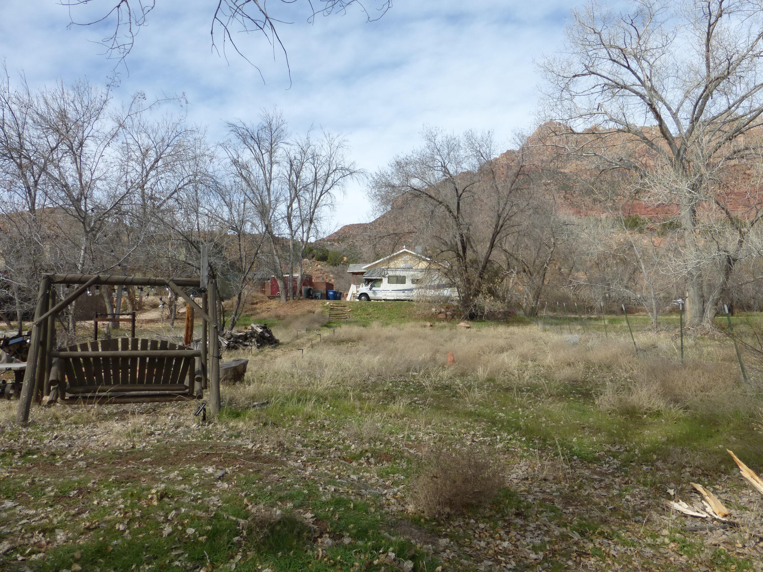 CANYON COTTONWOODS - Residential Income