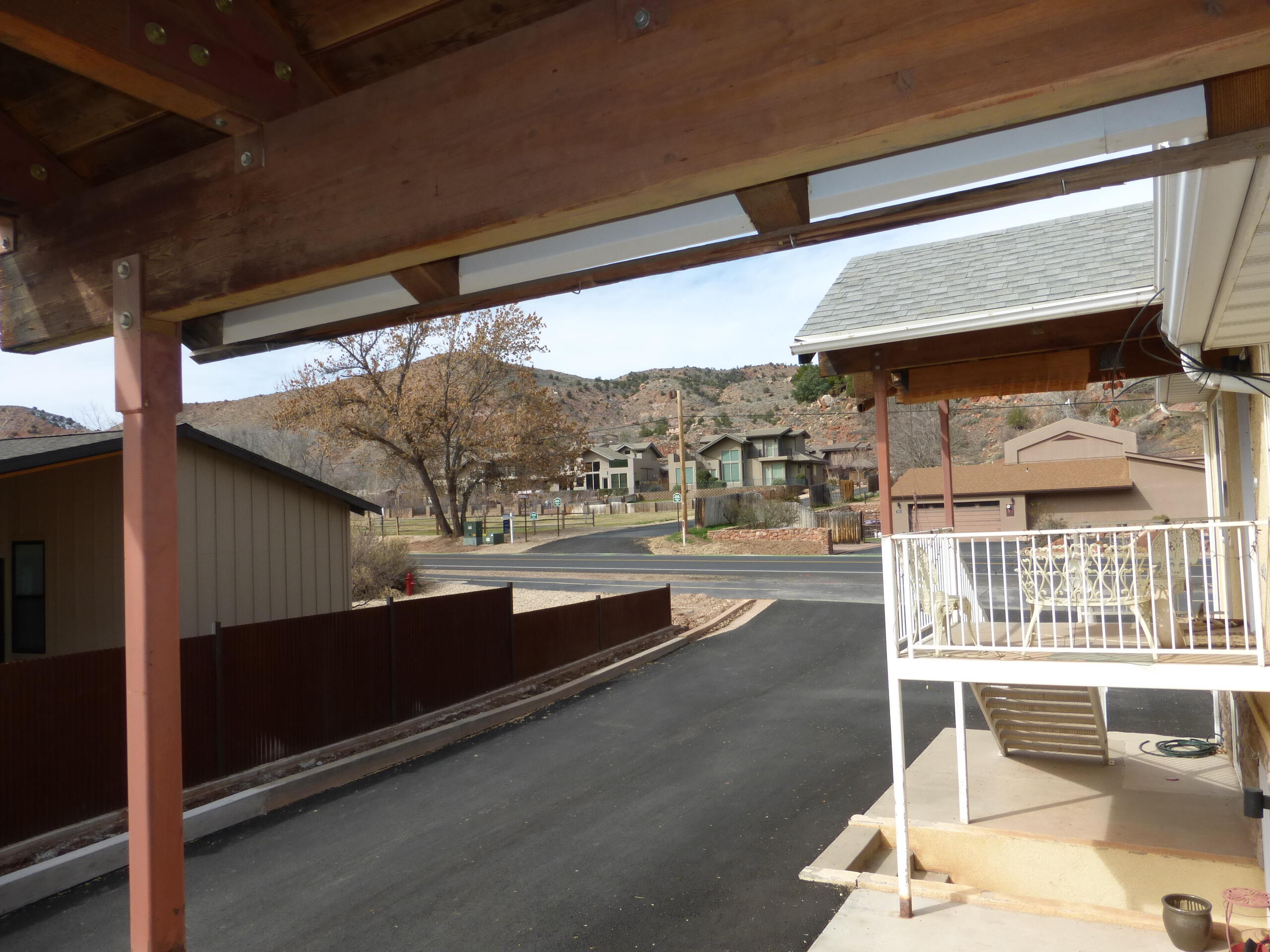 CANYON COTTONWOODS - Residential Income