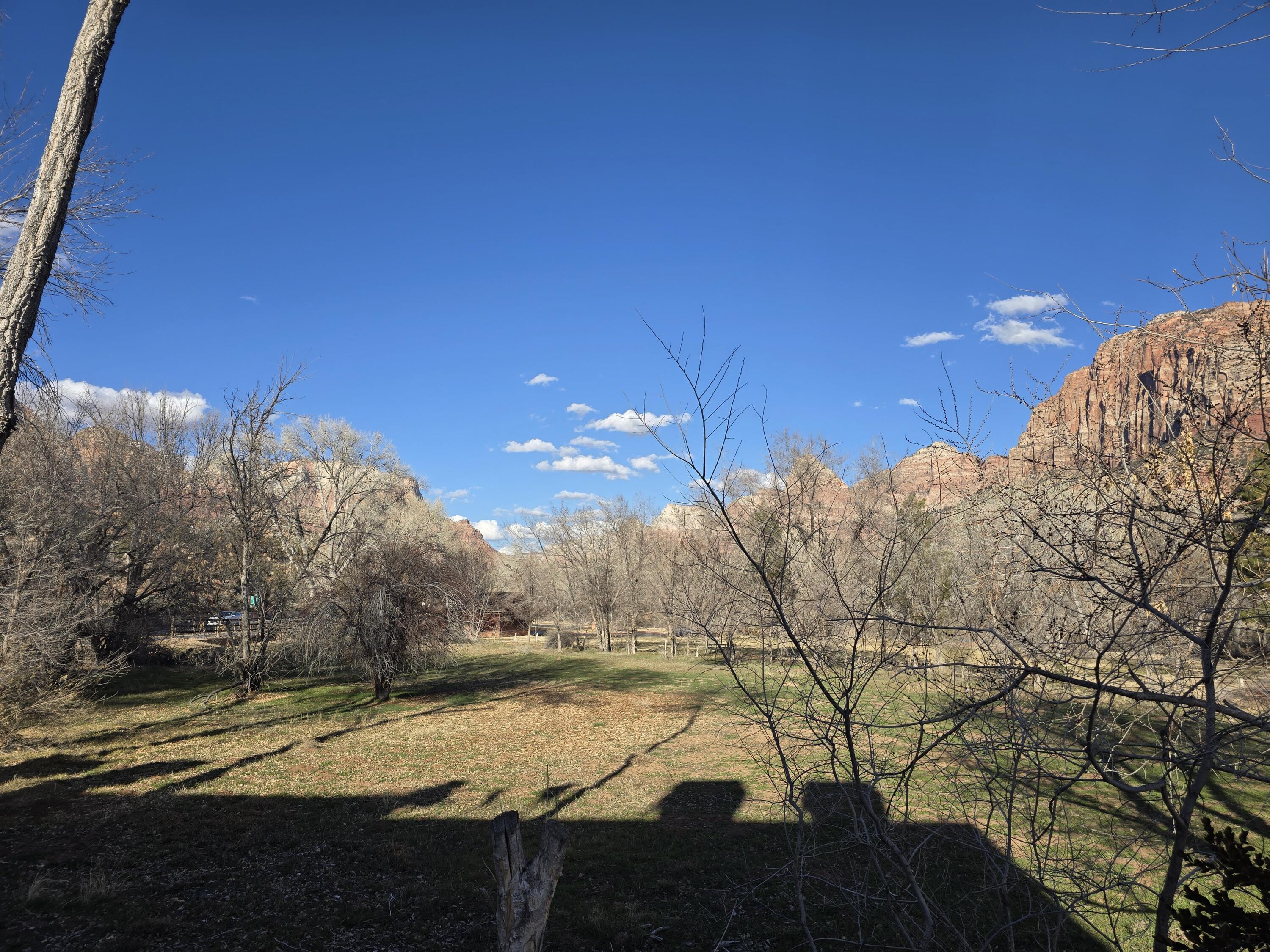 CANYON COTTONWOODS - Residential Income