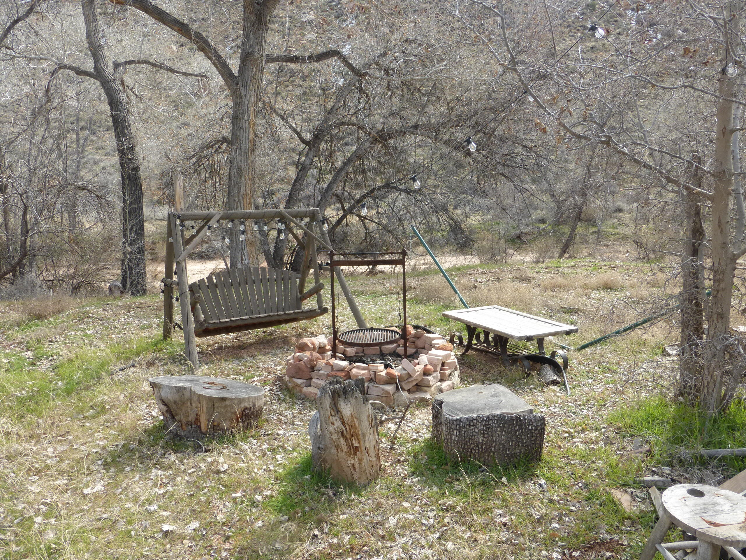 CANYON COTTONWOODS - Residential Income