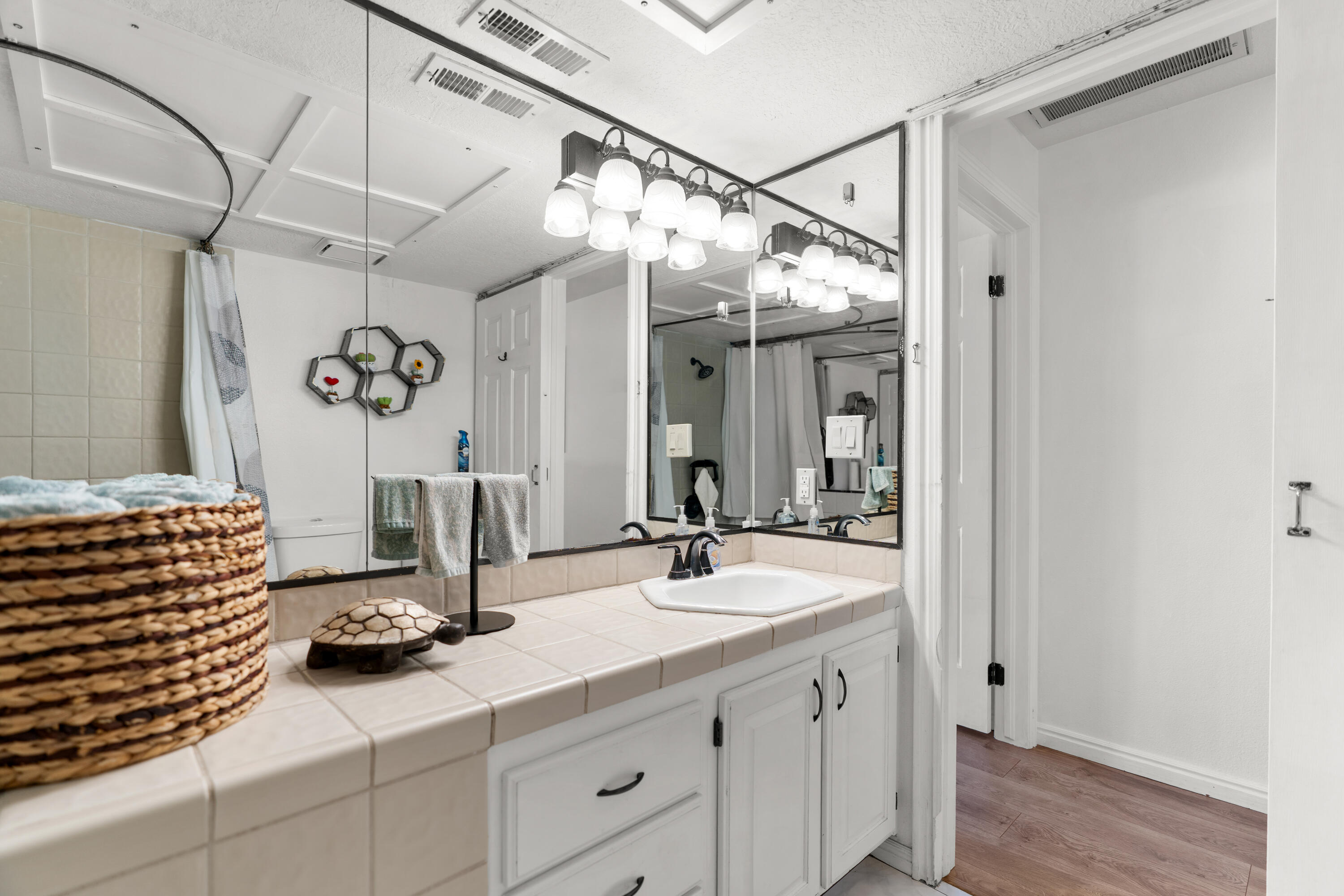 LAS PALMAS RESORT CONDOS - Residential