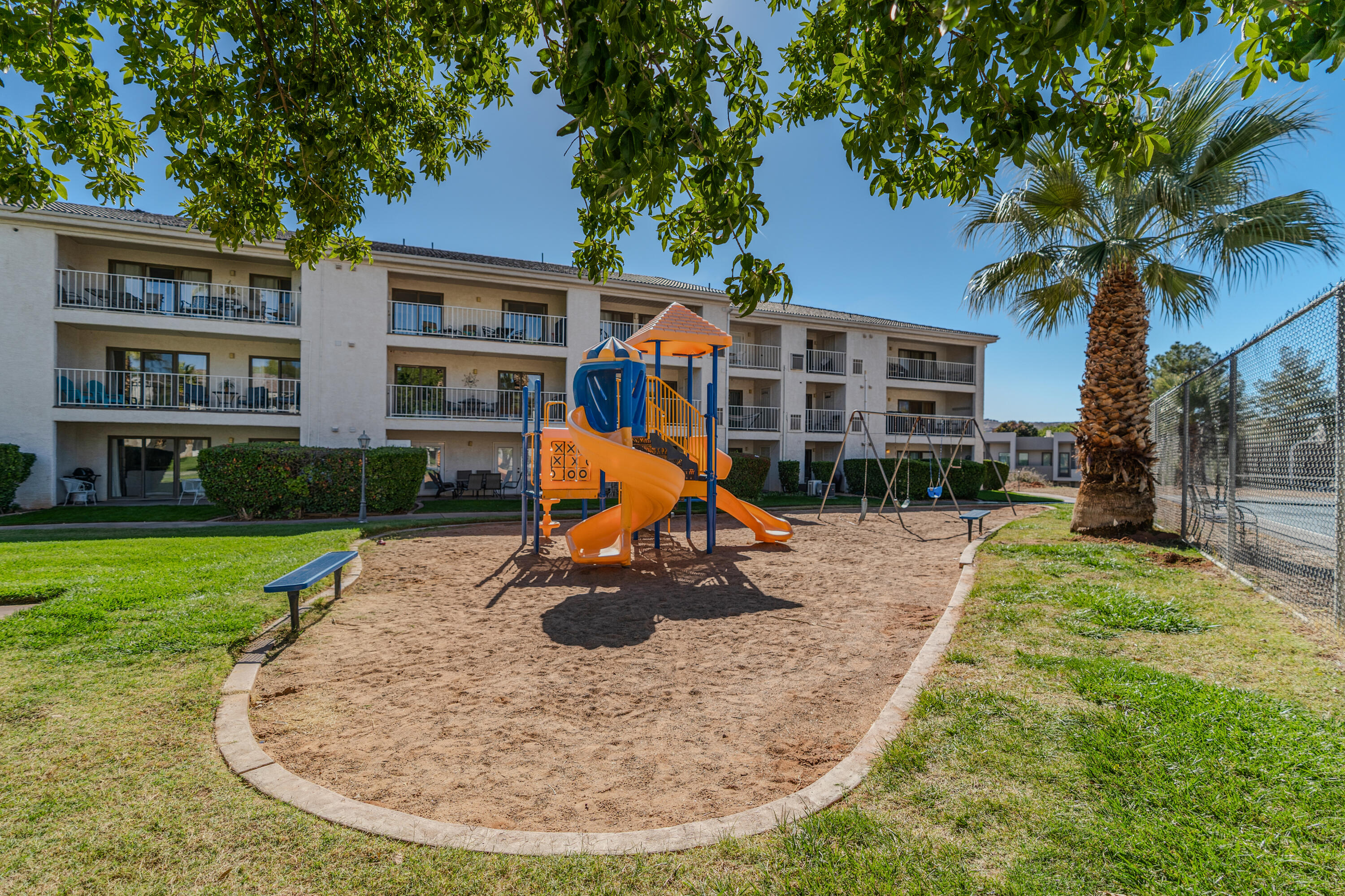 LAS PALMAS RESORT CONDOS - Residential