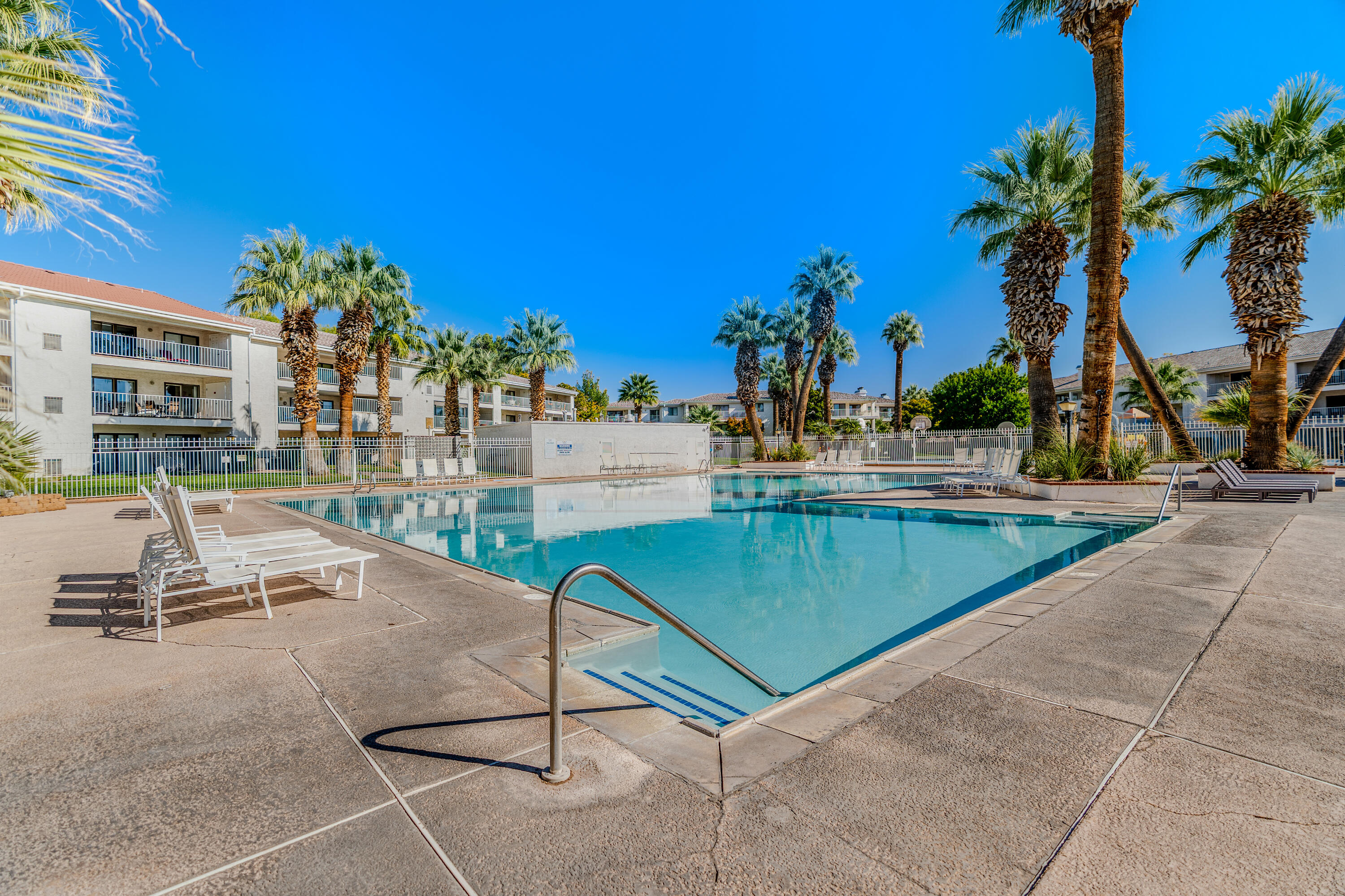 LAS PALMAS RESORT CONDOS - Residential