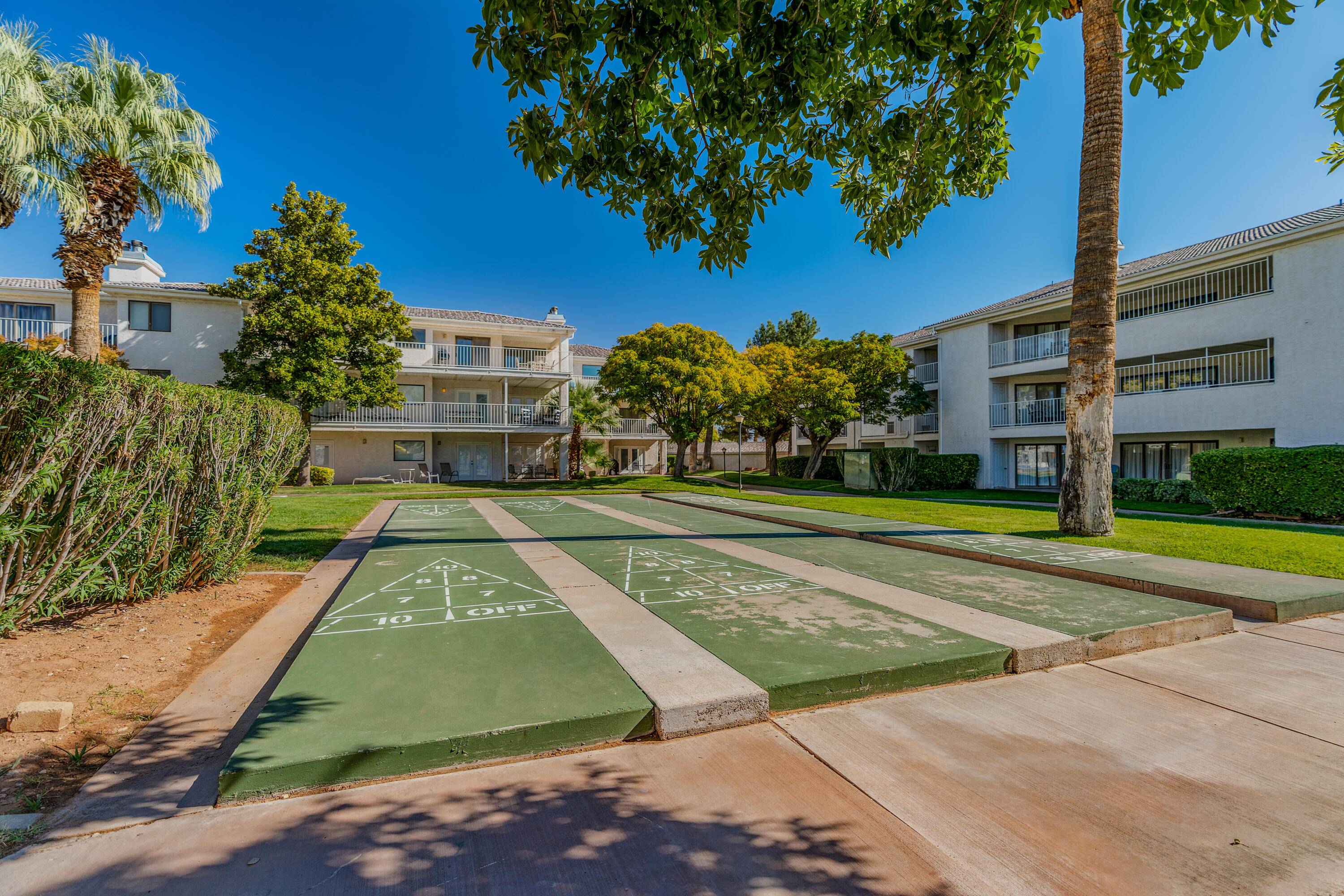 LAS PALMAS RESORT CONDOS - Residential