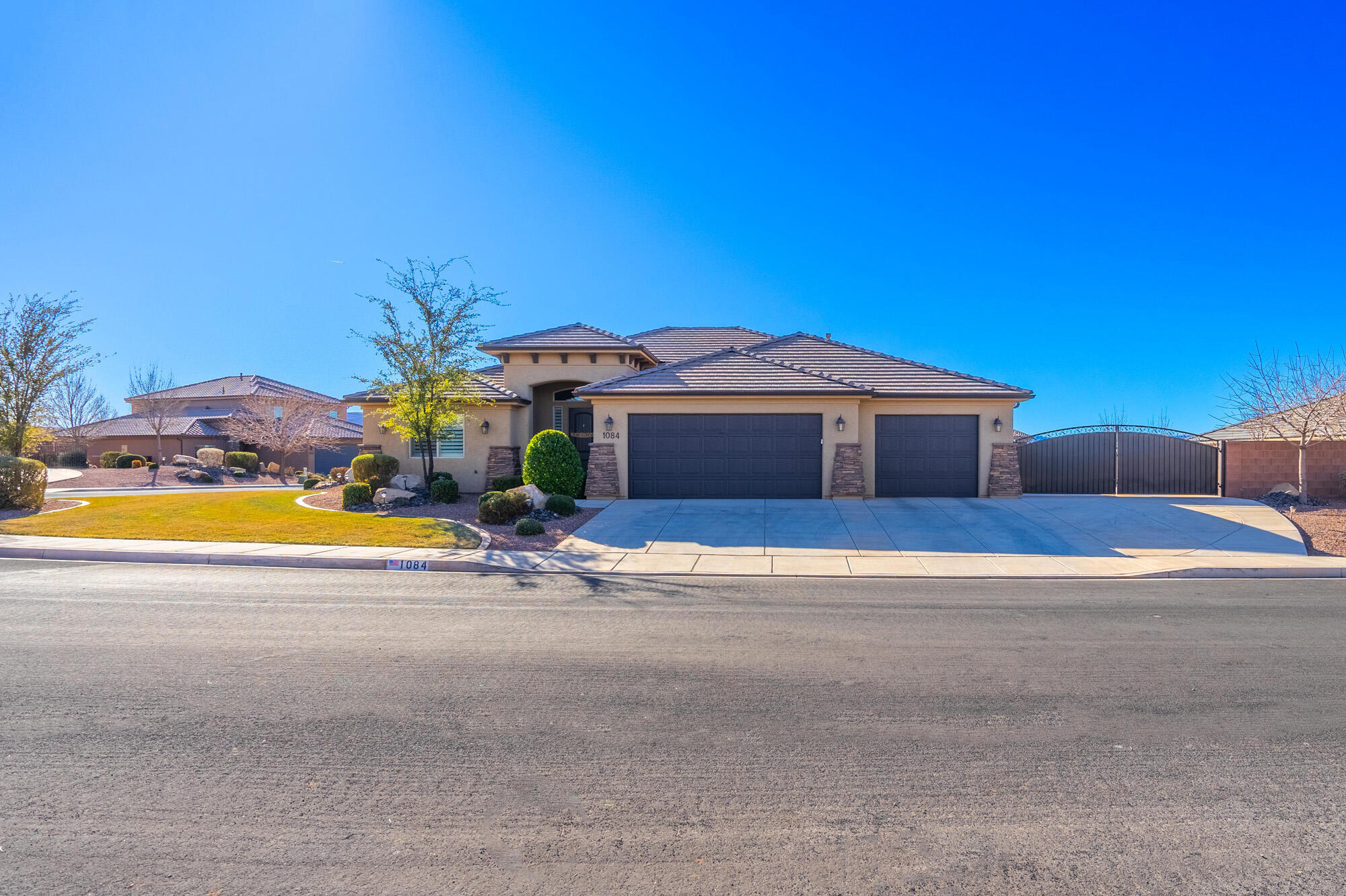 Welcome to this stunning home located in the highly sought-after Sugar Plum subdivision. This Home offers a unique blend of charm, convenience and investment opportunity. Nestled in a peaceful neighborhood, this home is surrounded by well manicured landscaping with a spacious layout. Located near parks schools, shopping, hospital and more.