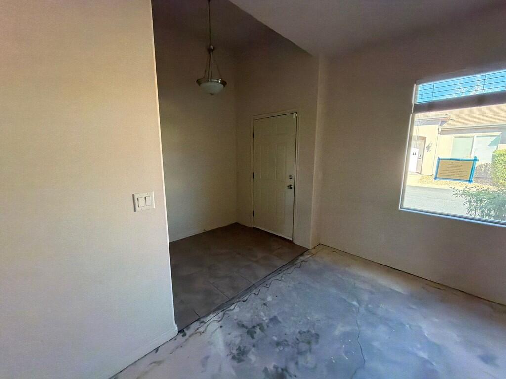 SUN BOWL WEST TOWNHOMES - Residential