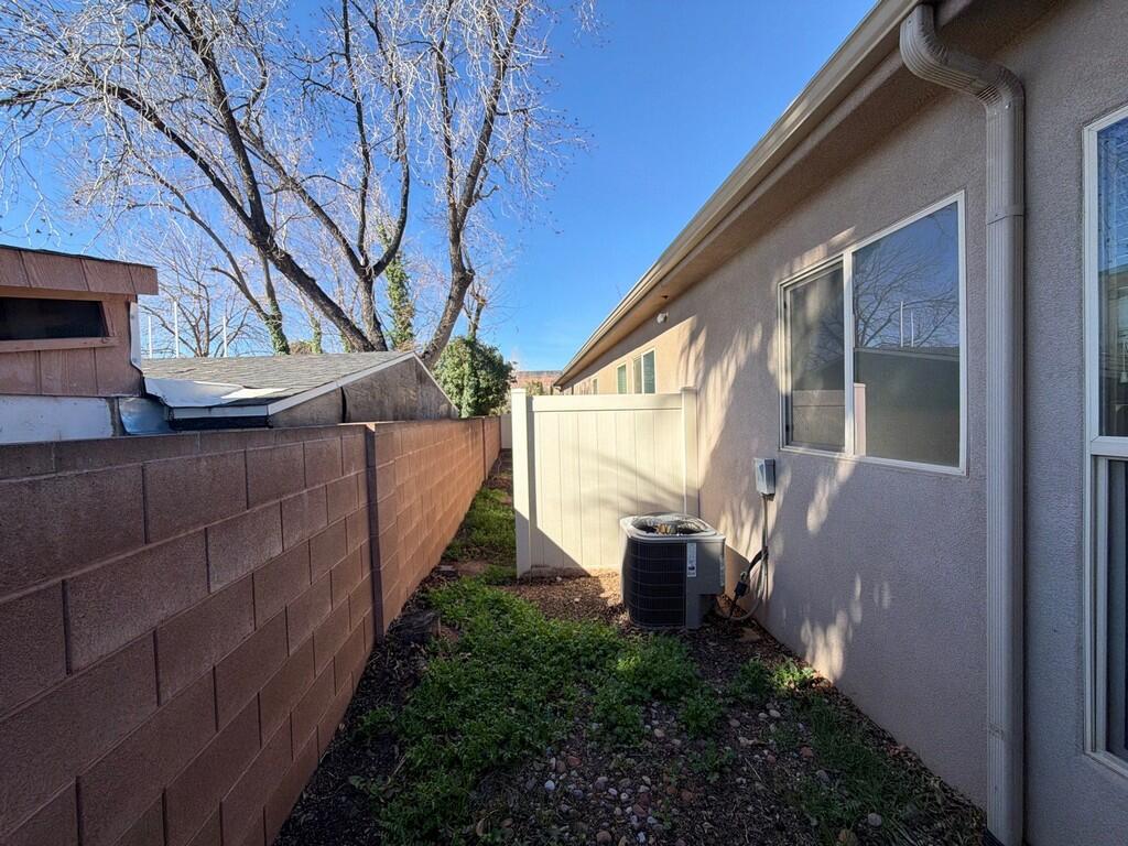 SUN BOWL WEST TOWNHOMES - Residential