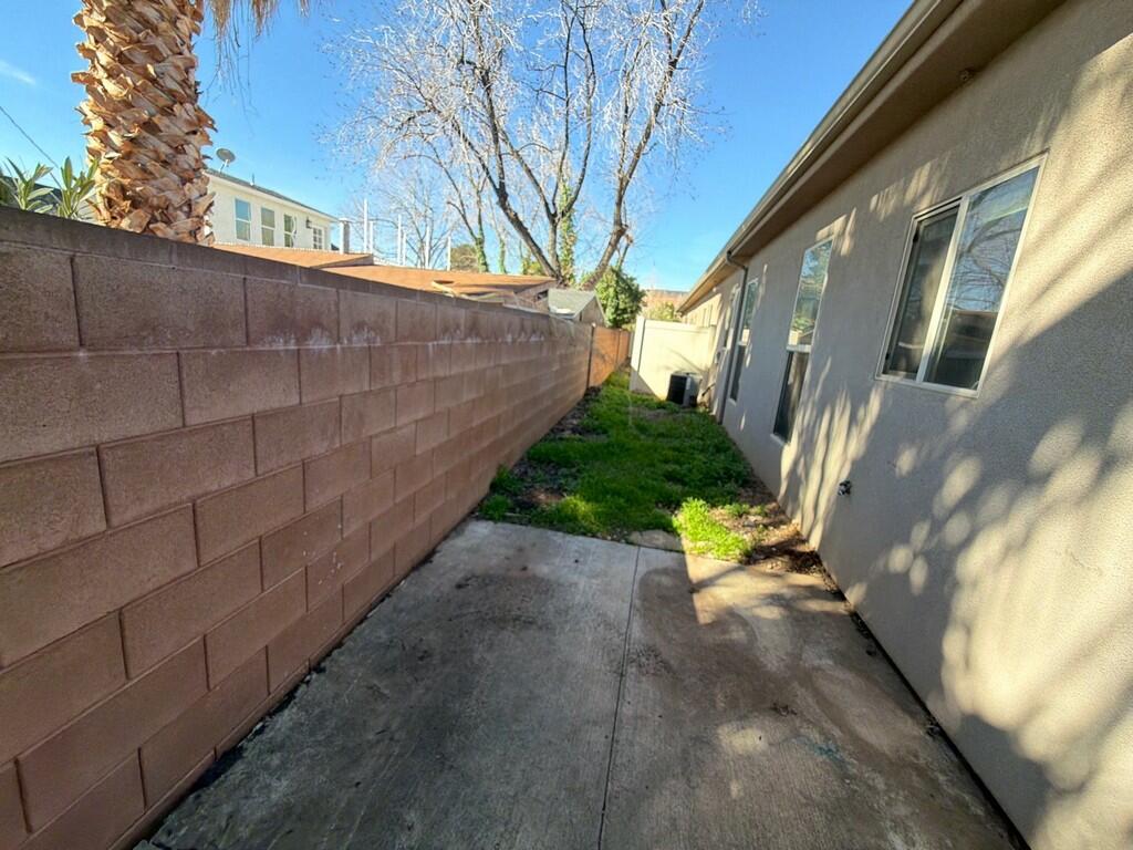 SUN BOWL WEST TOWNHOMES - Residential