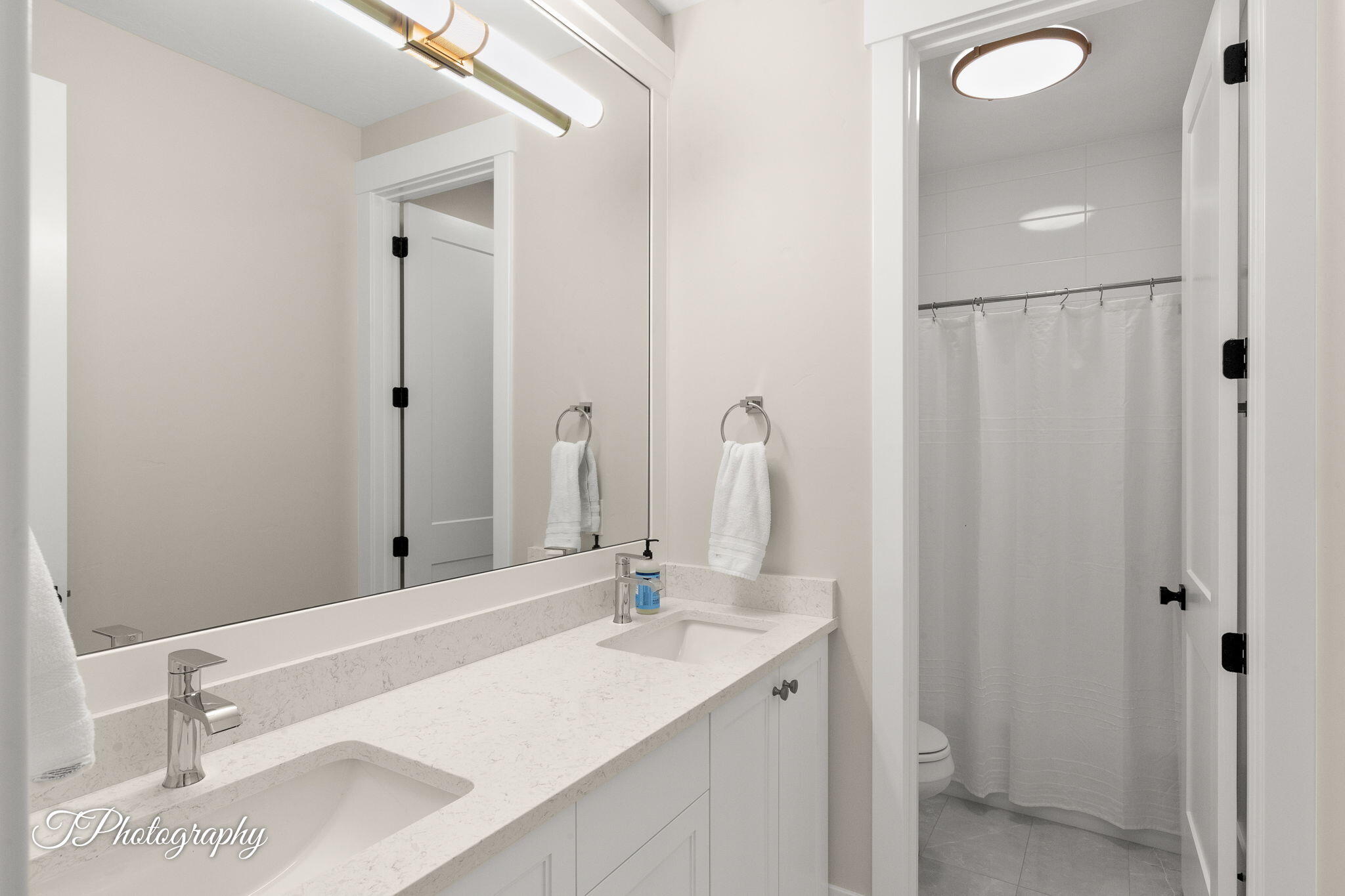 CRIMSON VISTAS - Residential