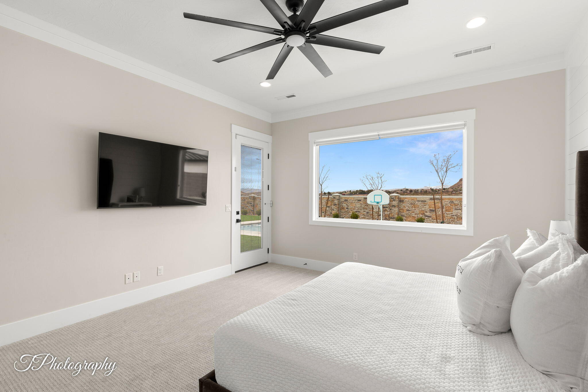 CRIMSON VISTAS - Residential