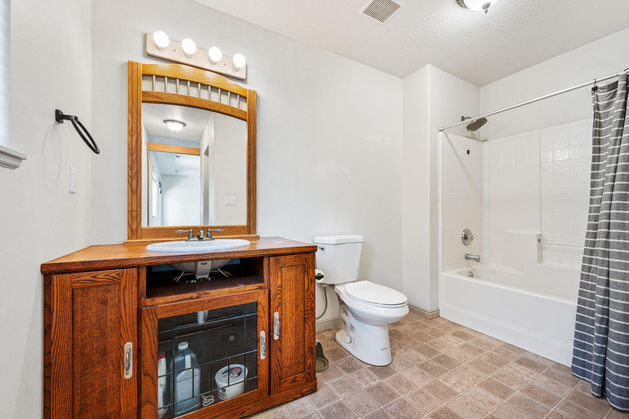 DIXIE DEER ESTATES - Residential