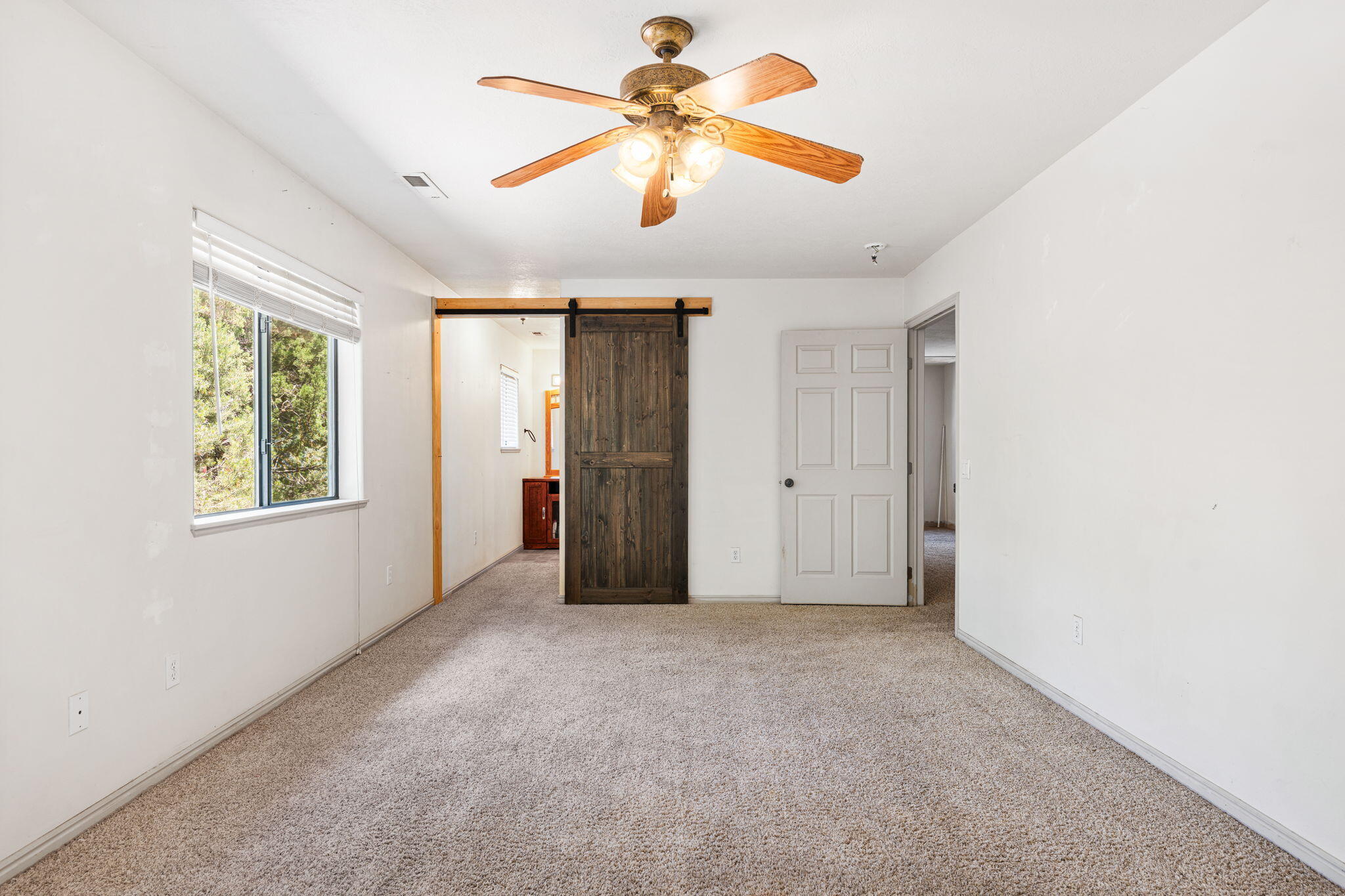 DIXIE DEER ESTATES - Residential