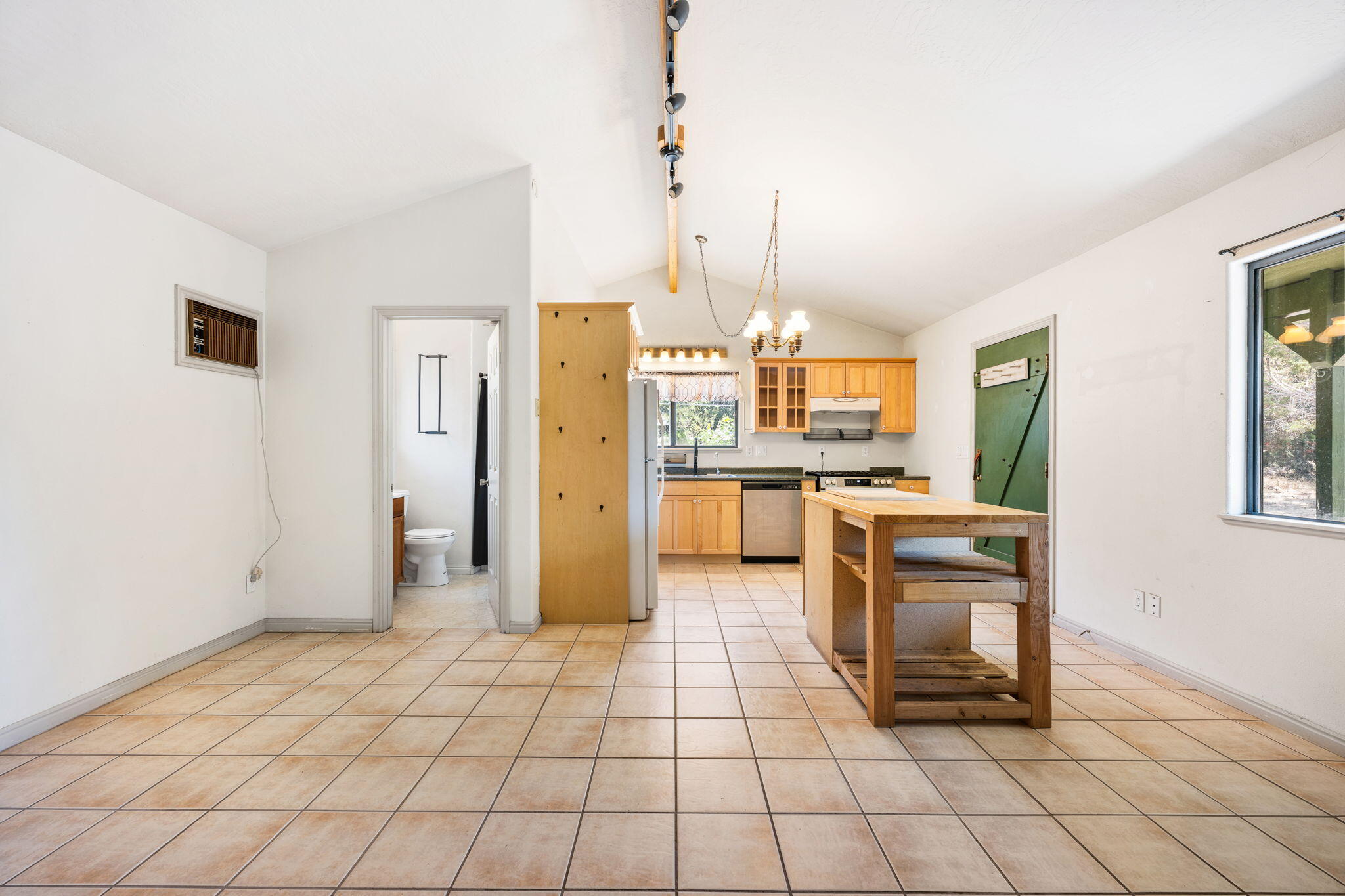 DIXIE DEER ESTATES - Residential