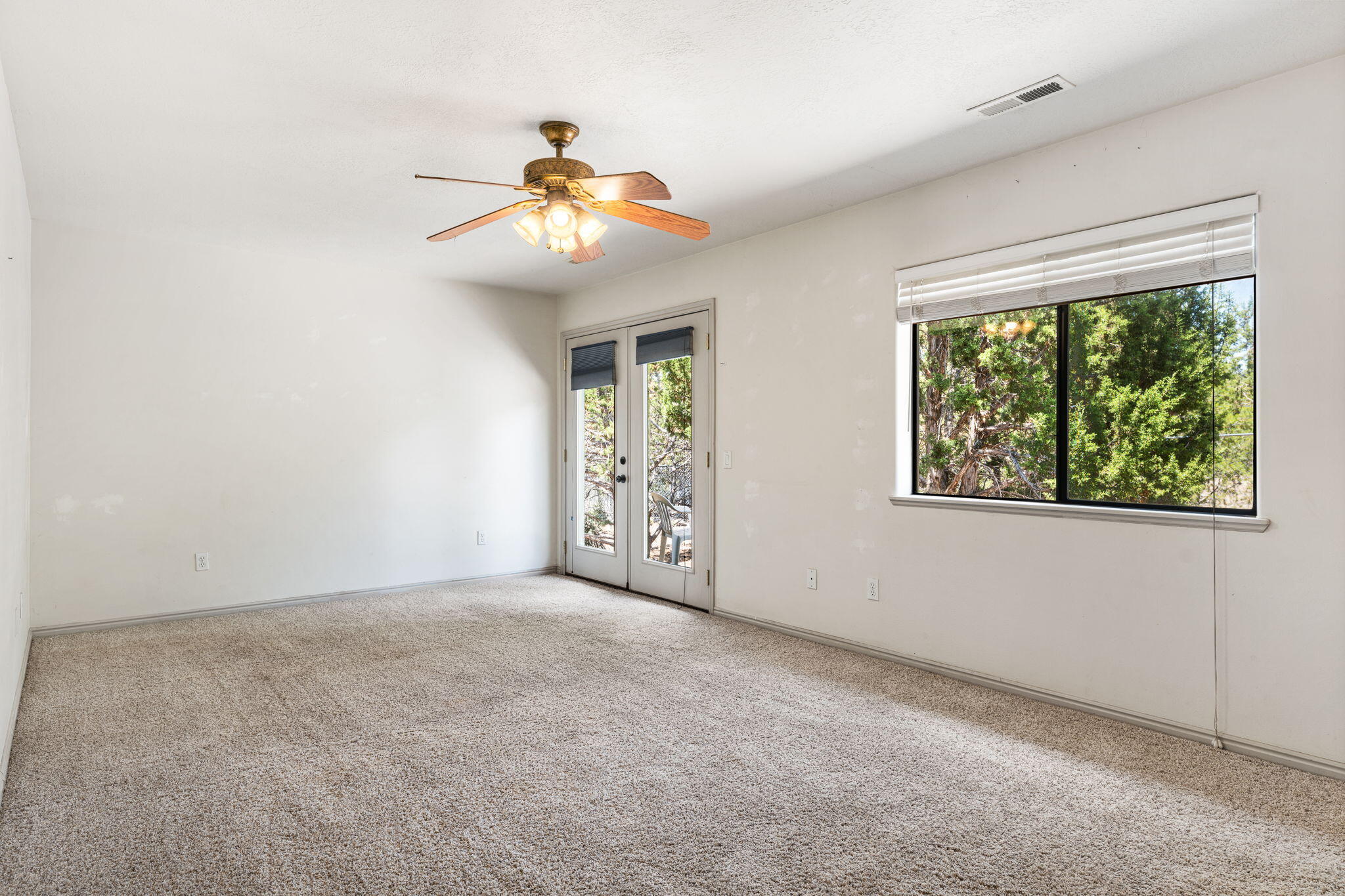 DIXIE DEER ESTATES - Residential