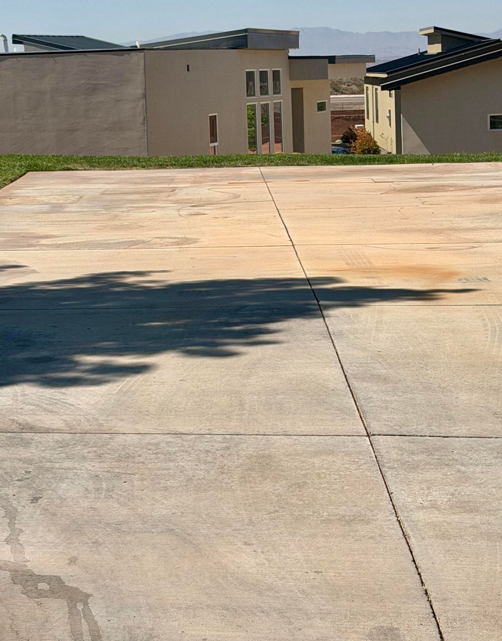 Photo of 98 Lava RD, Hurricane, UT 84737 (MLS # 26-271245)