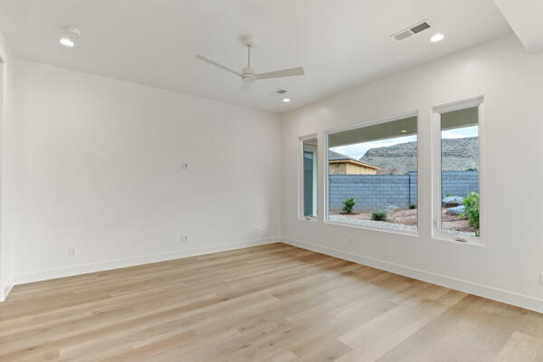 HERITAGE PLACE - Residential