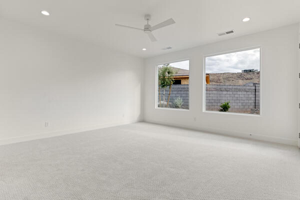 HERITAGE PLACE - Residential