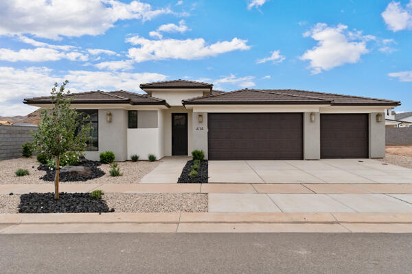 HERITAGE PLACE - Residential