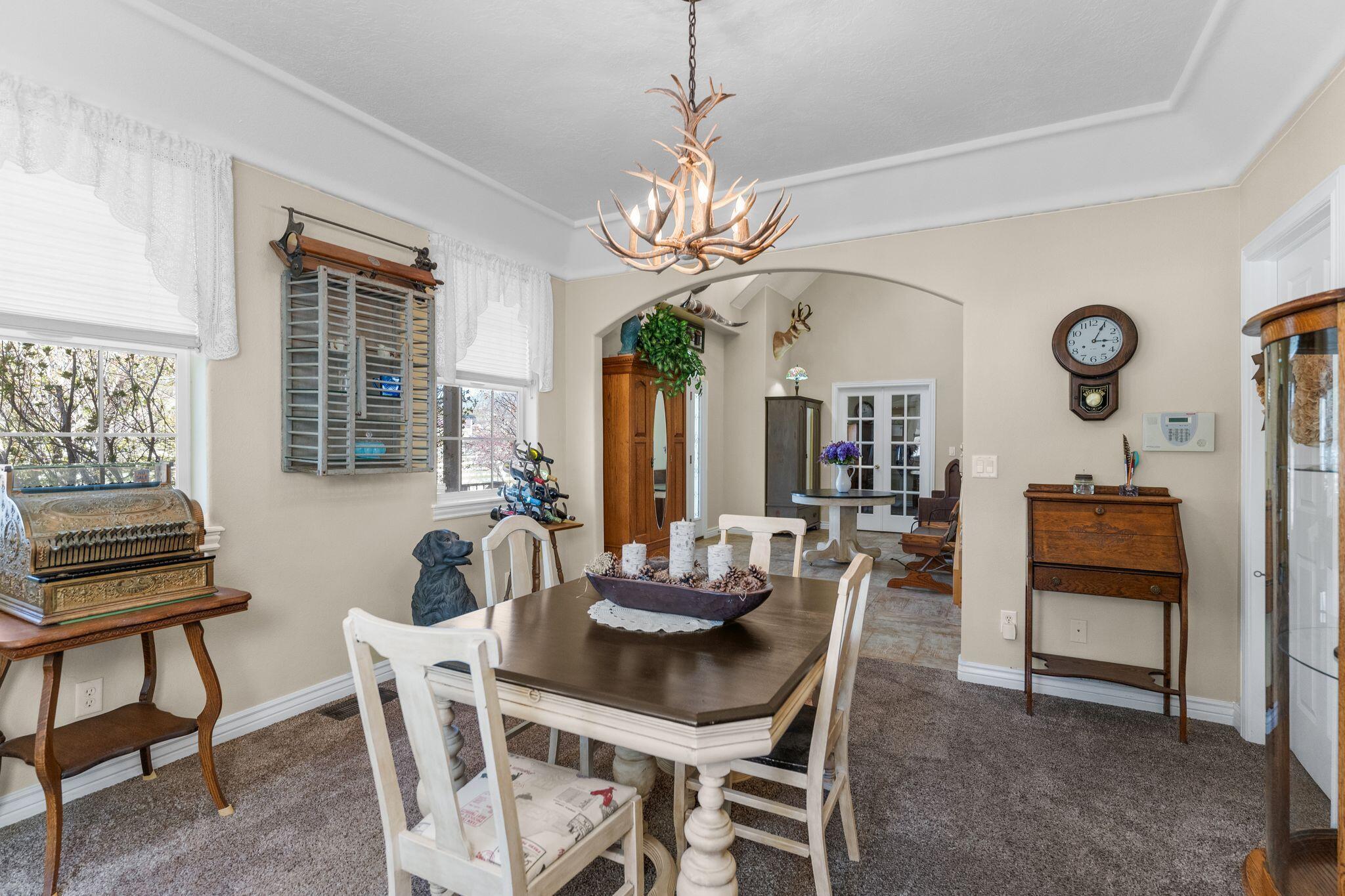 BLACKRIDGE RANCHES - Residential