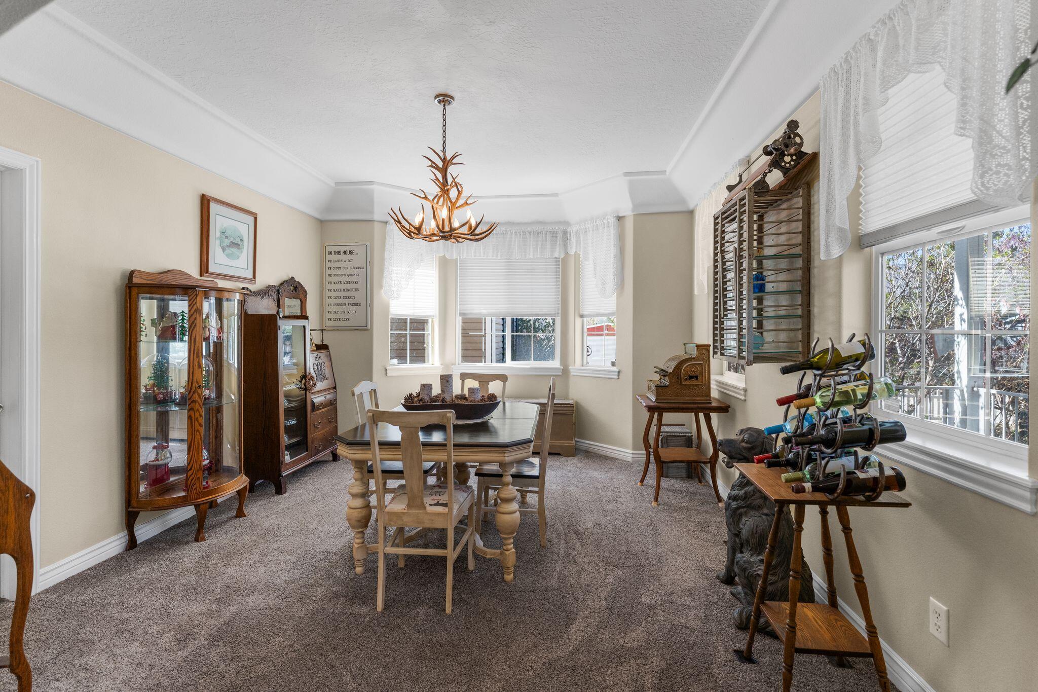 BLACKRIDGE RANCHES - Residential