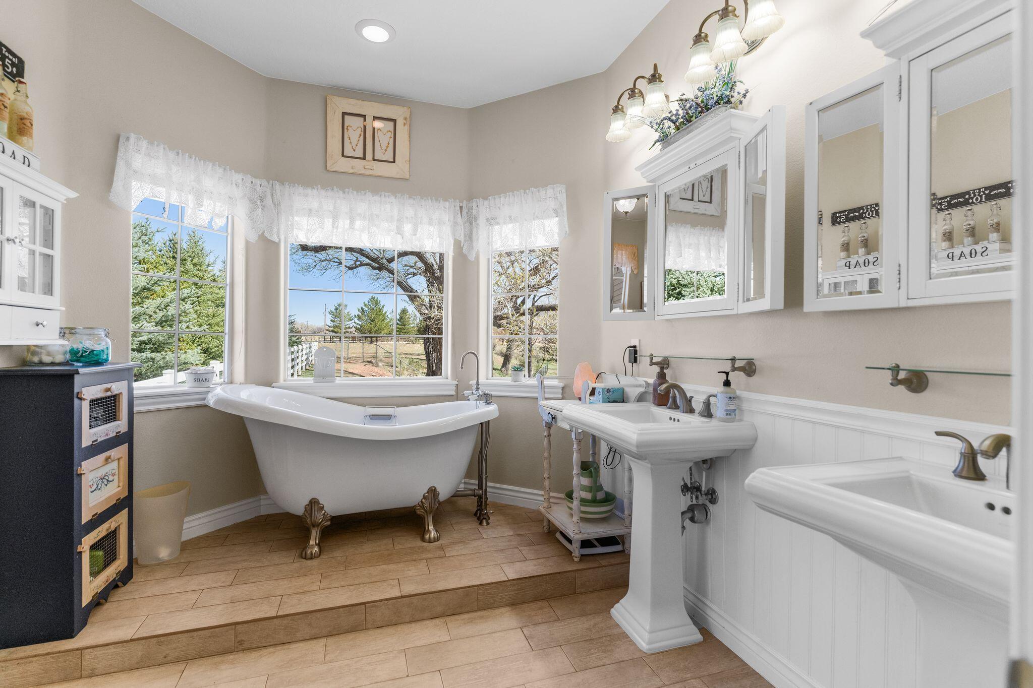 BLACKRIDGE RANCHES - Residential