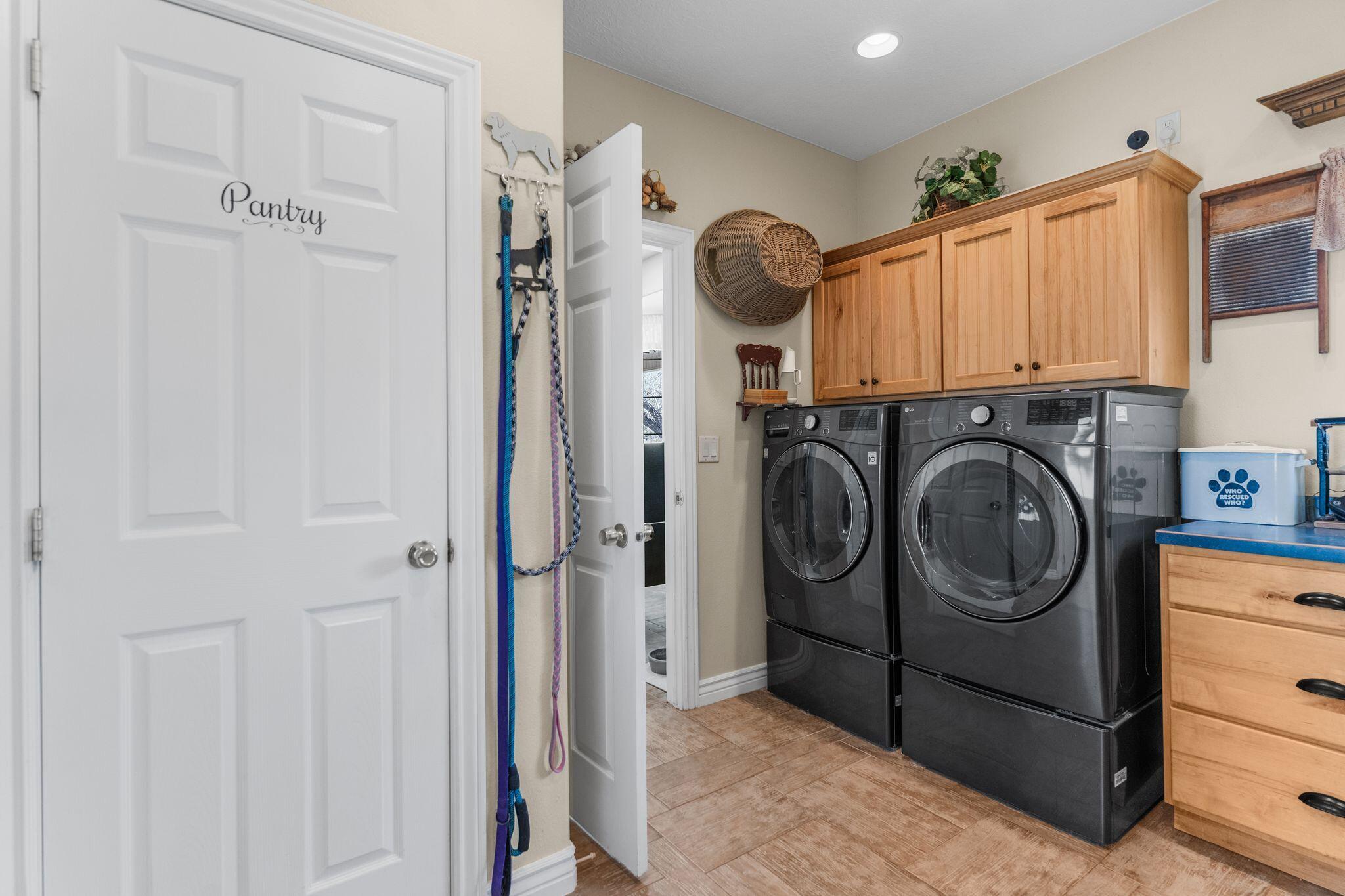 BLACKRIDGE RANCHES - Residential