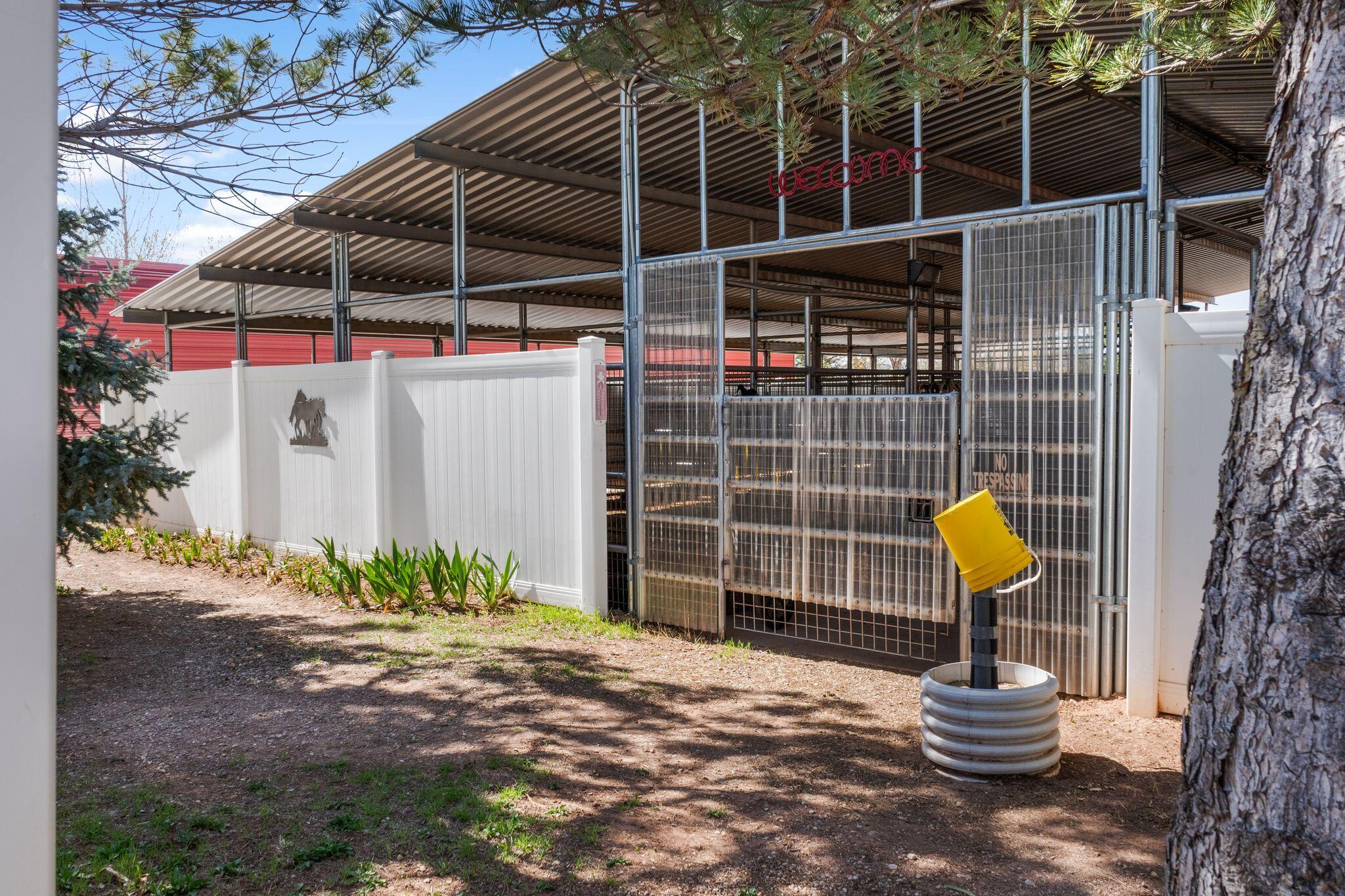 BLACKRIDGE RANCHES - Residential