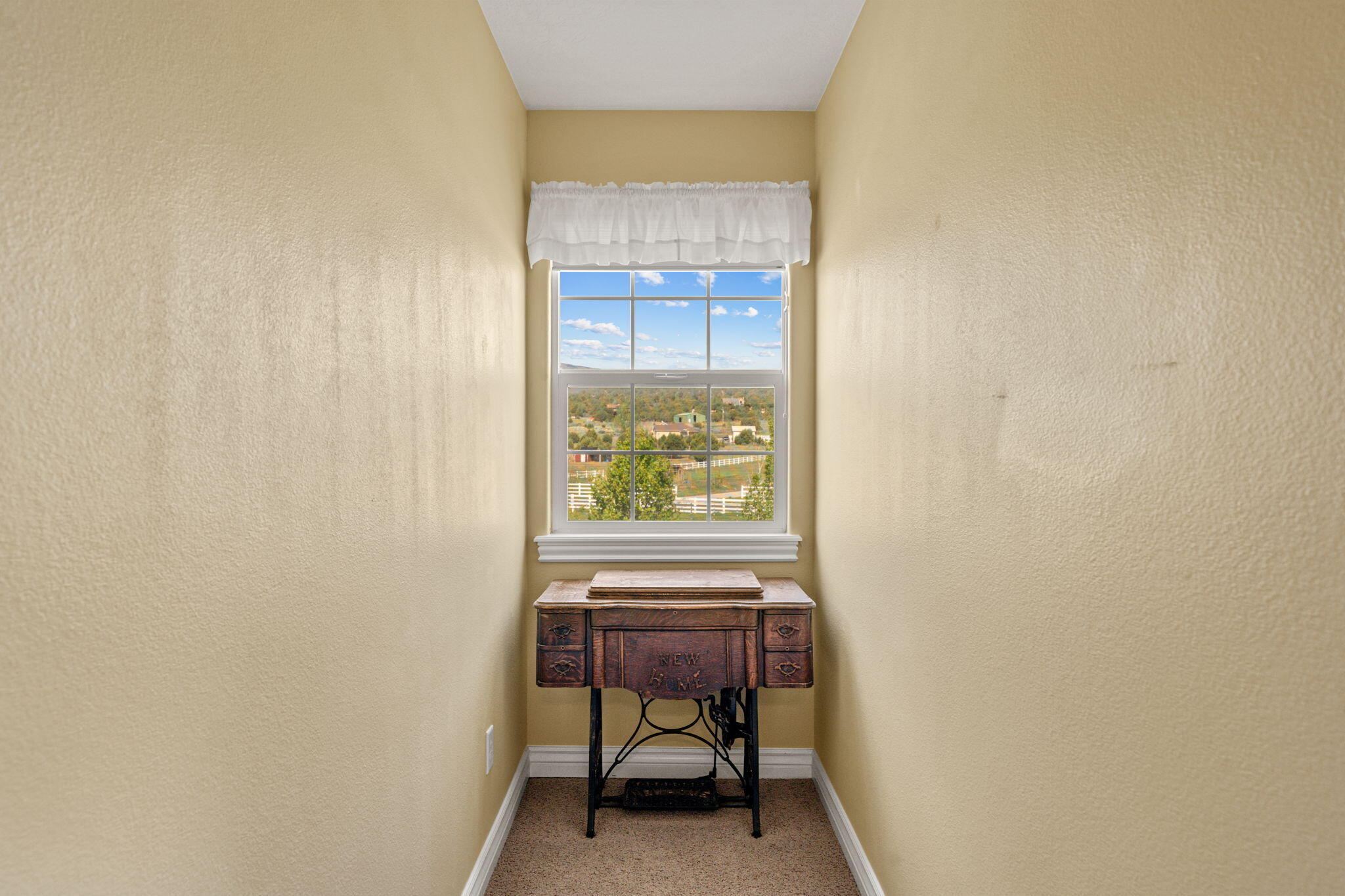 BLACKRIDGE RANCHES - Residential