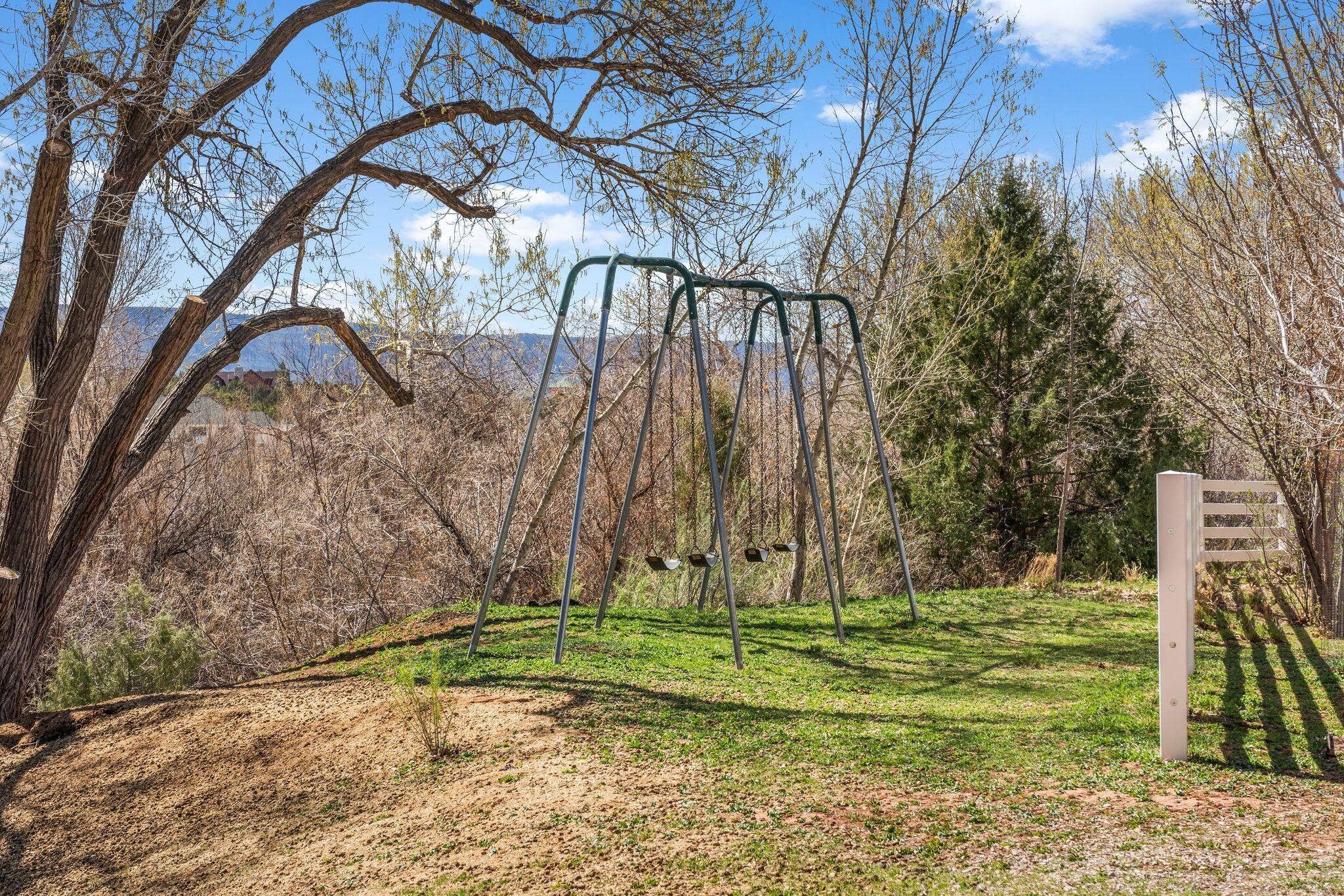 BLACKRIDGE RANCHES - Residential