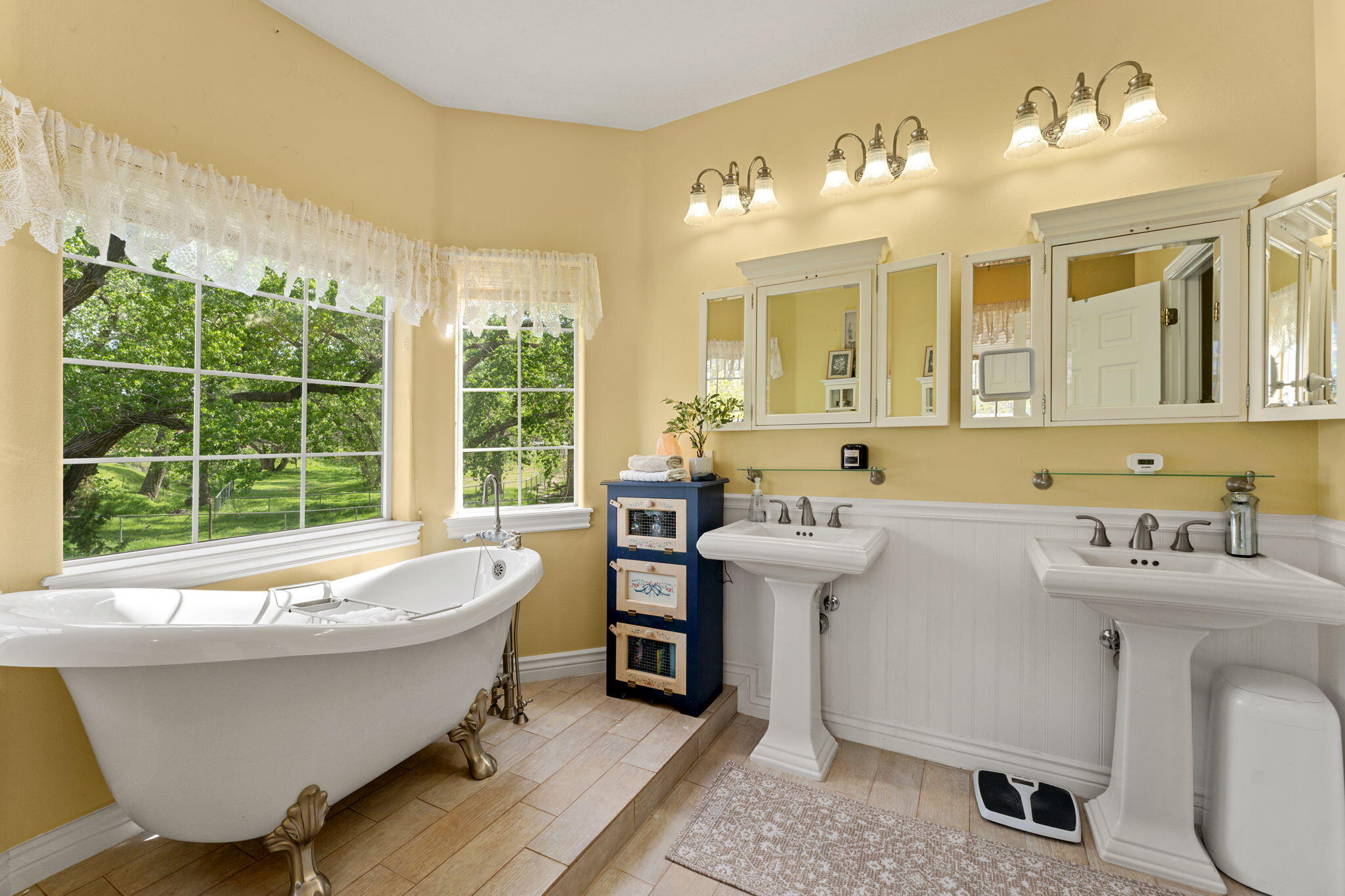 BLACKRIDGE RANCHES - Residential