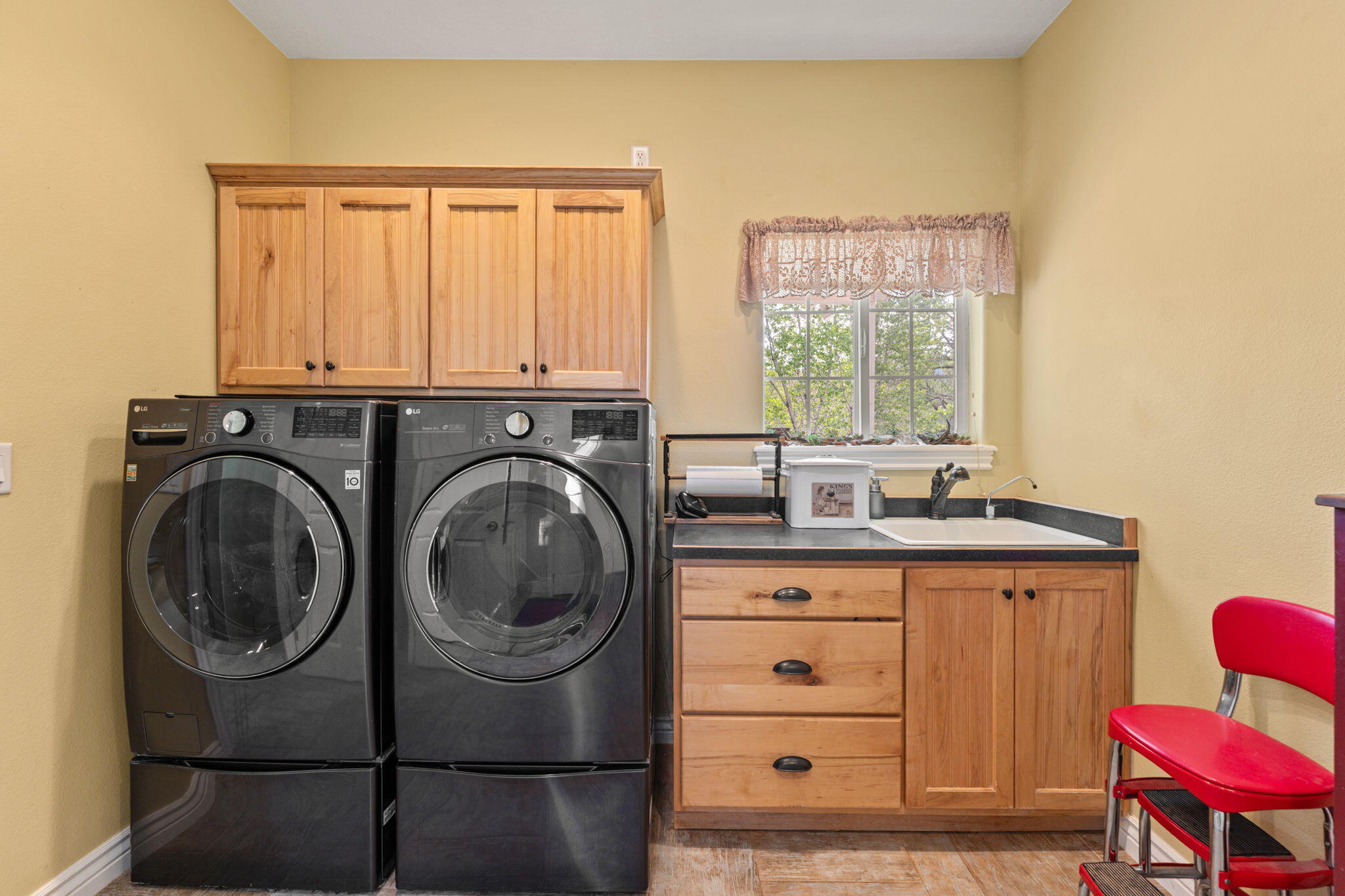 BLACKRIDGE RANCHES - Residential