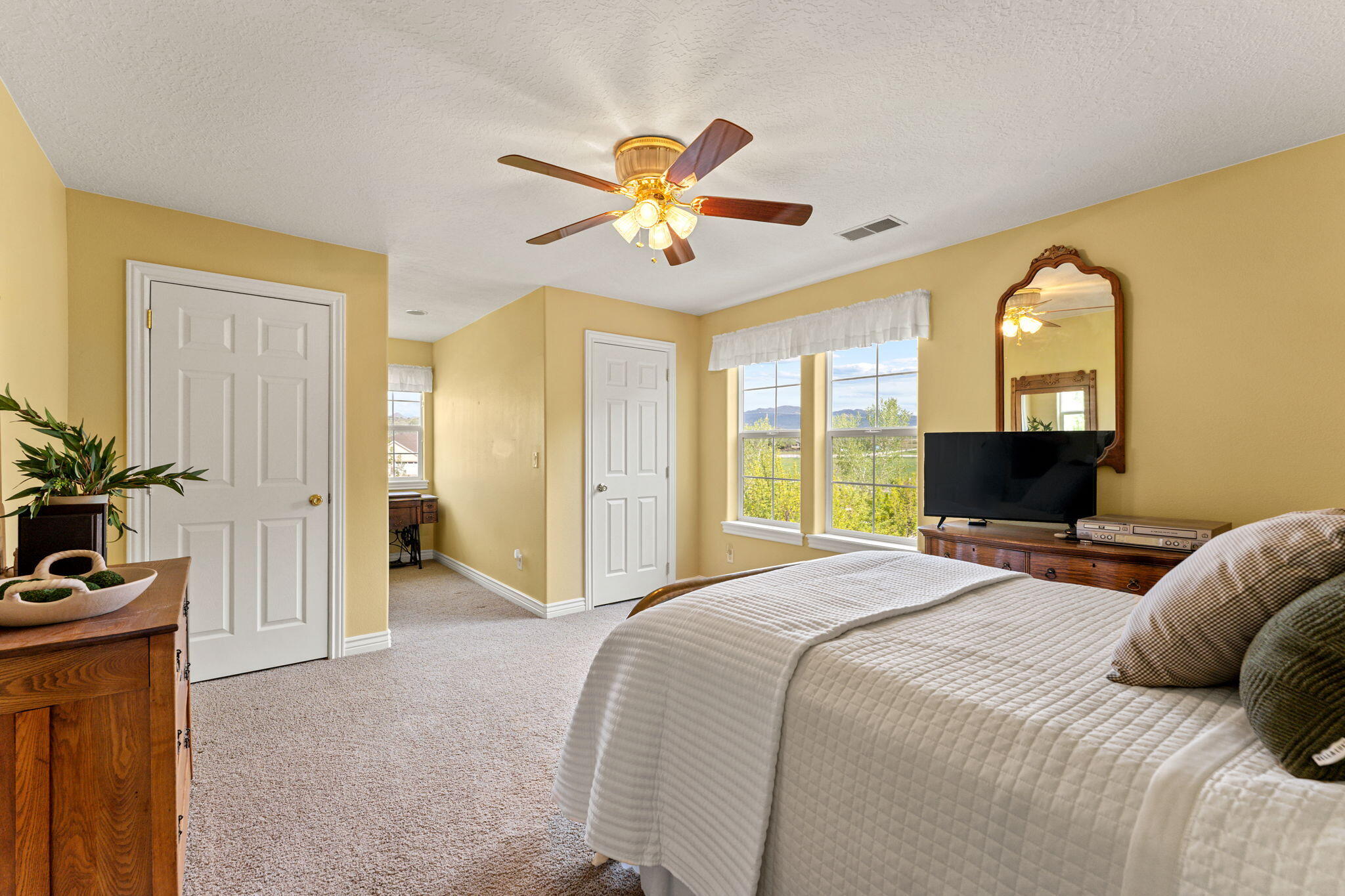 BLACKRIDGE RANCHES - Residential