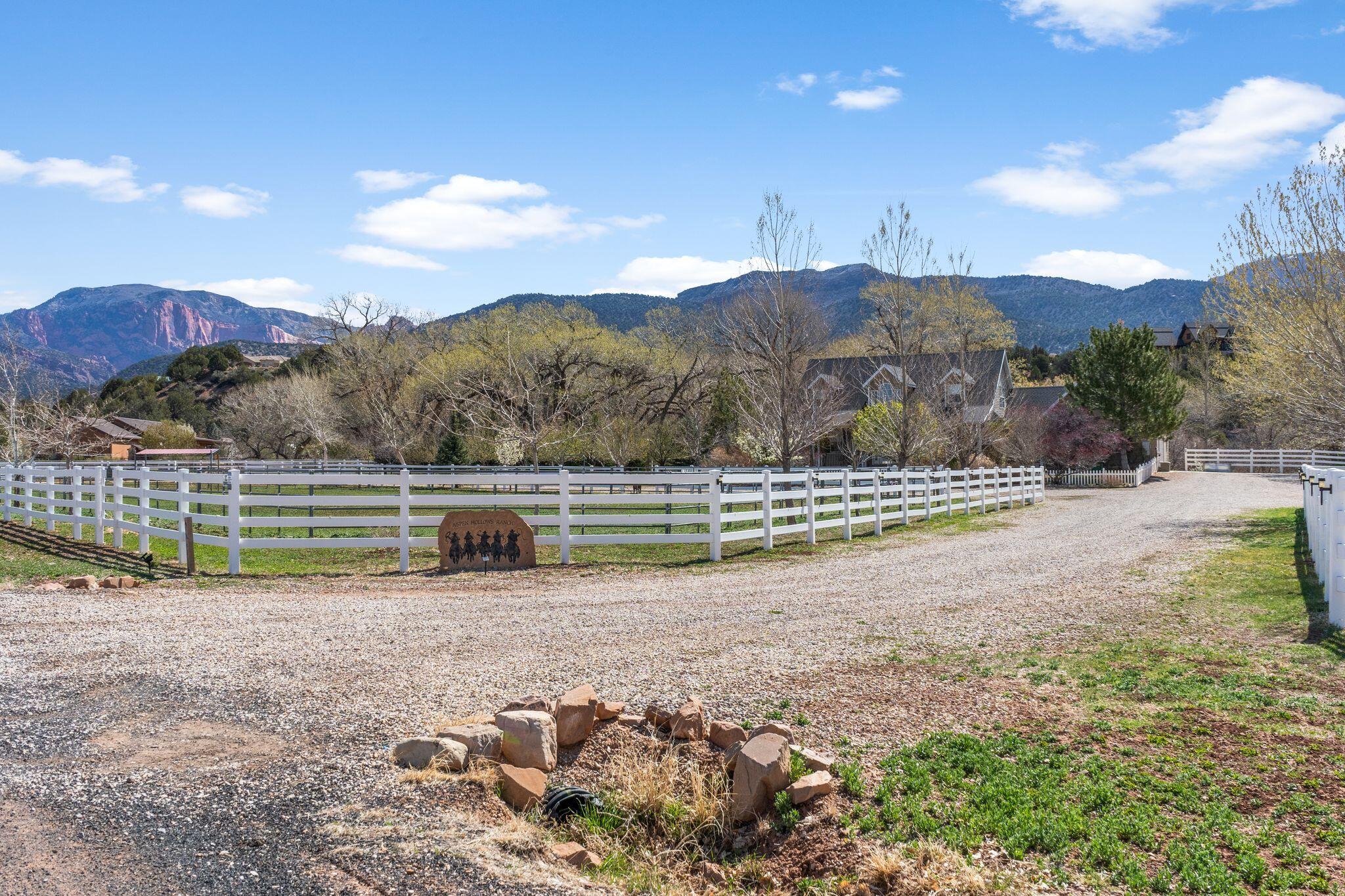 BLACKRIDGE RANCHES - Residential