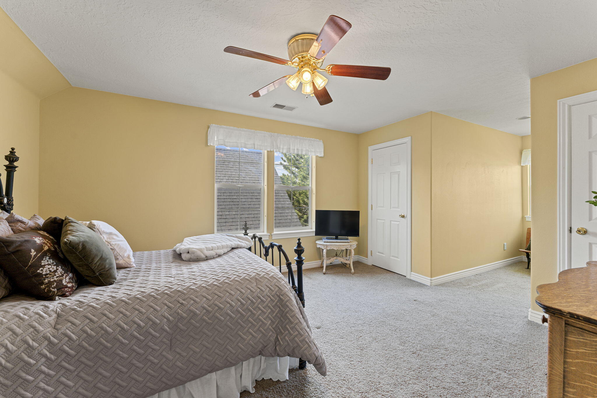 BLACKRIDGE RANCHES - Residential