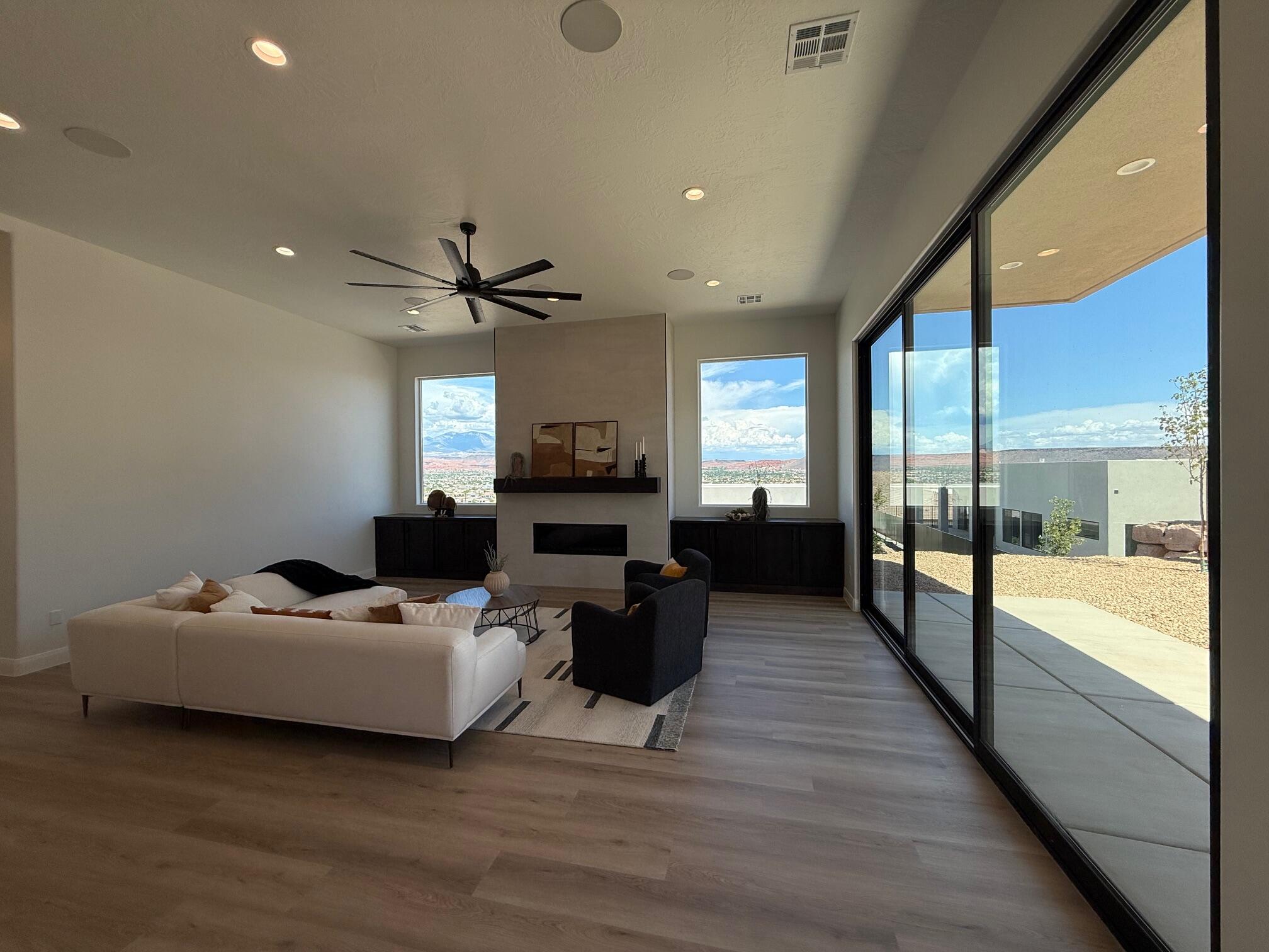 CASCATA AT DIVARIO - Residential