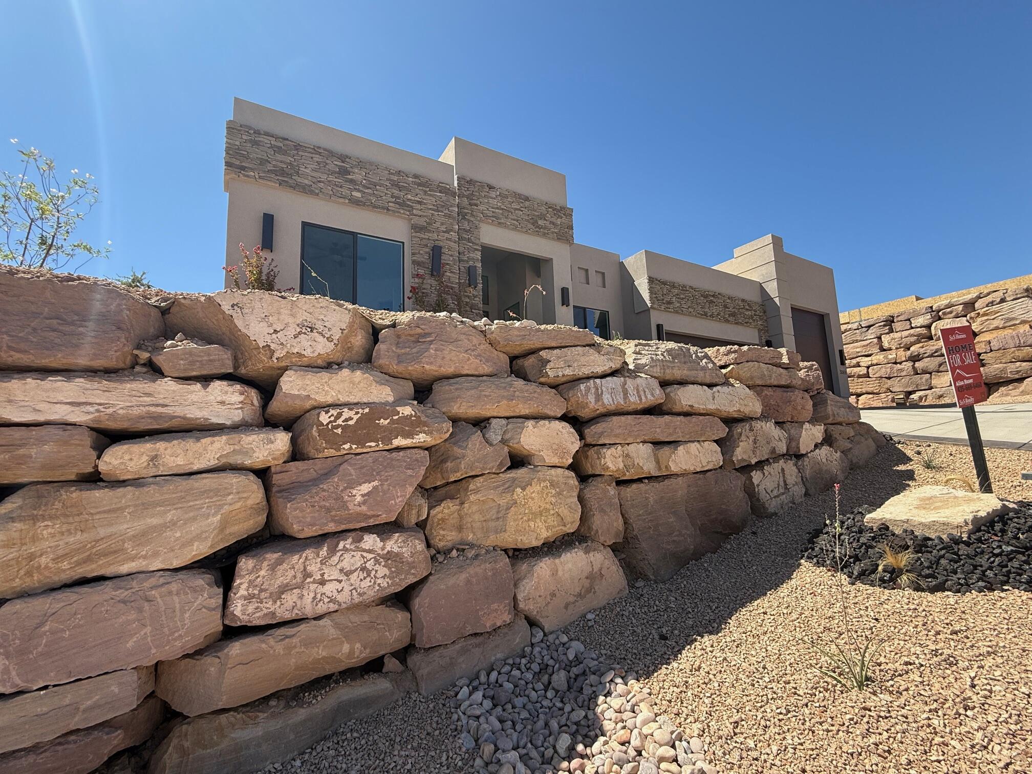 CASCATA AT DIVARIO - Residential