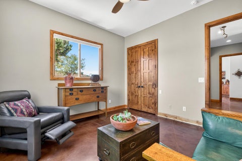 Tiny photo for 2907 Zuni CIR, Springdale, UT 84767 (MLS # 26-275681)