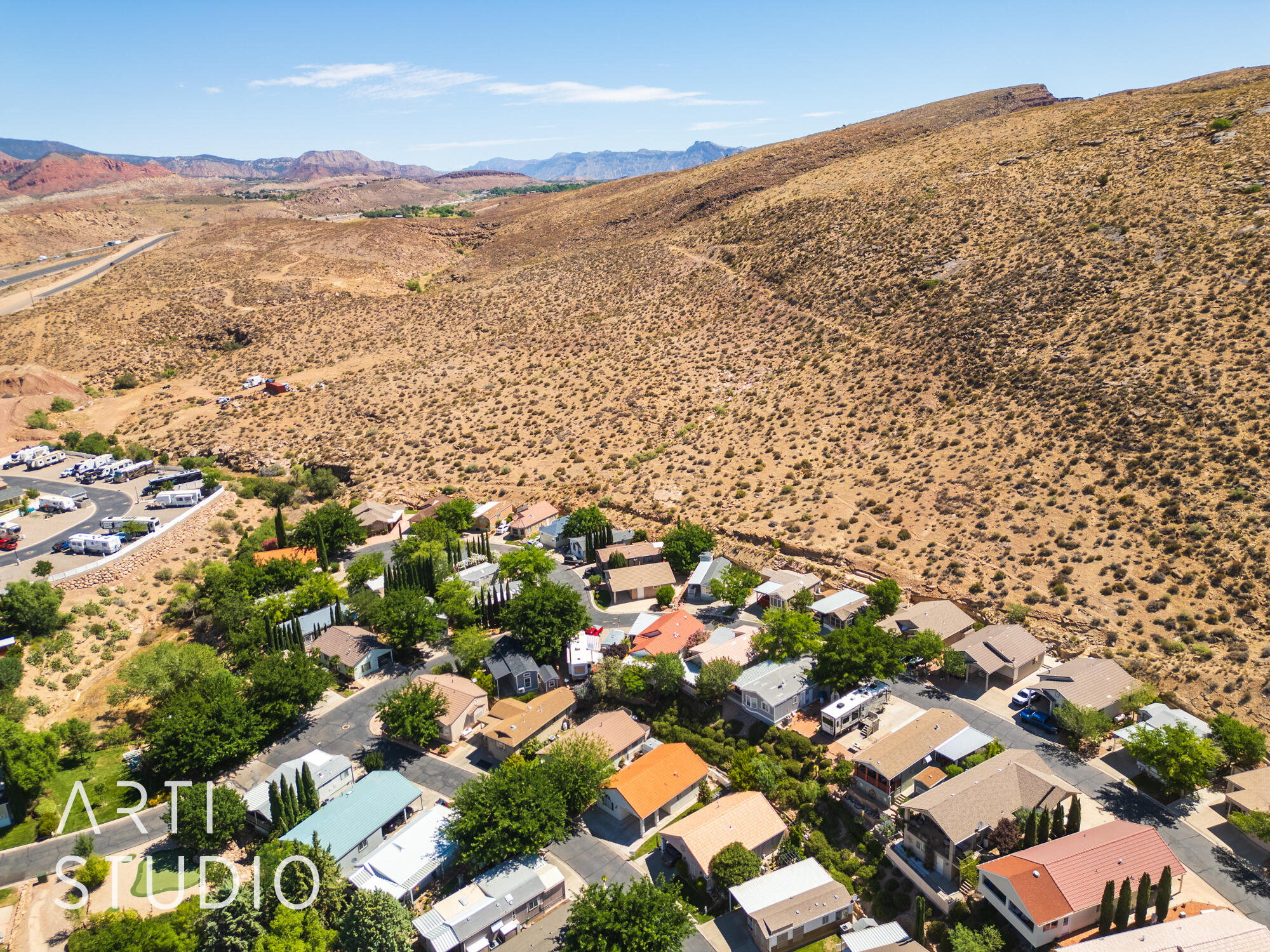 HARRISBURG LAKESIDE ESTATES - Residential