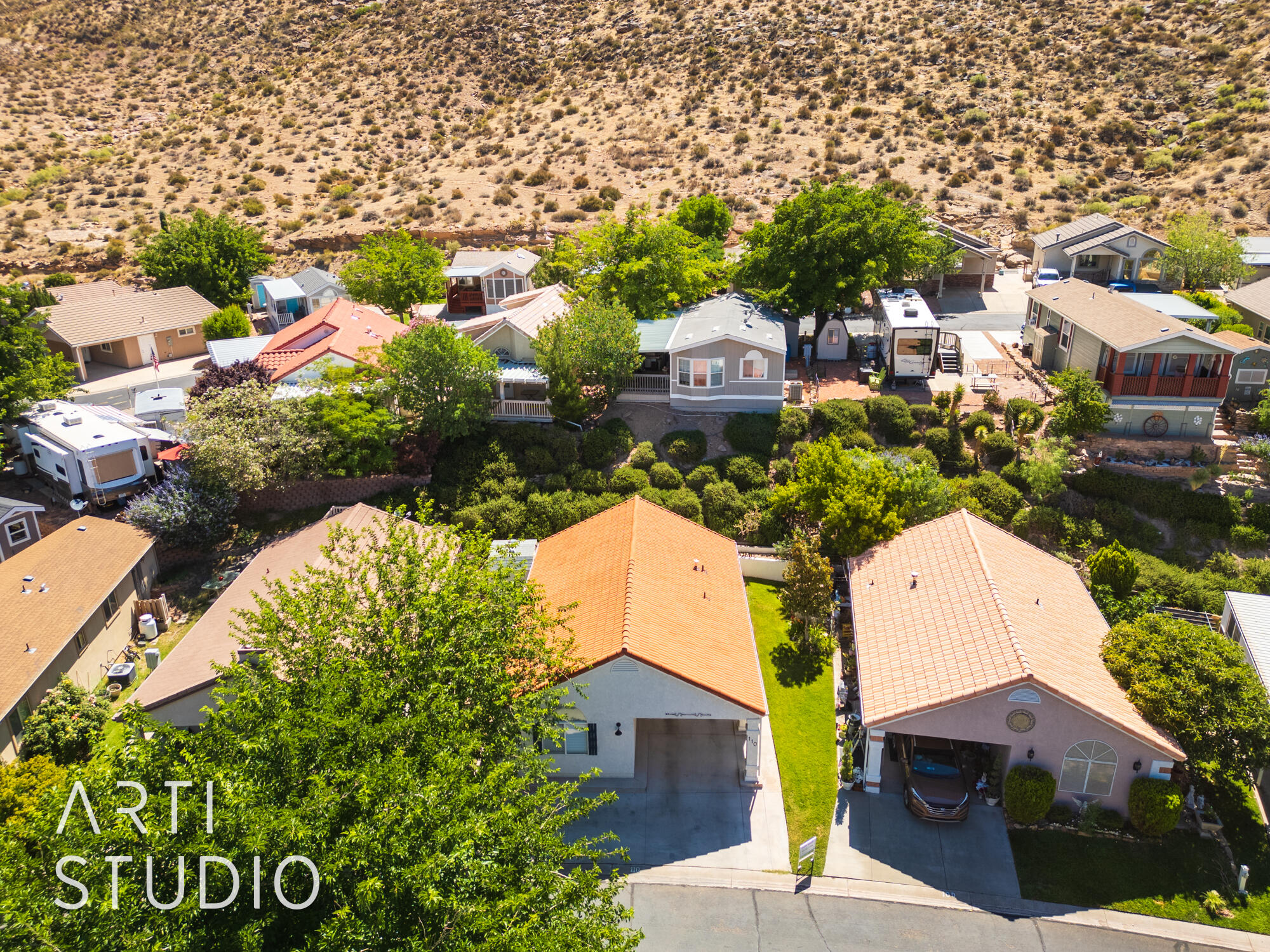 HARRISBURG LAKESIDE ESTATES - Residential