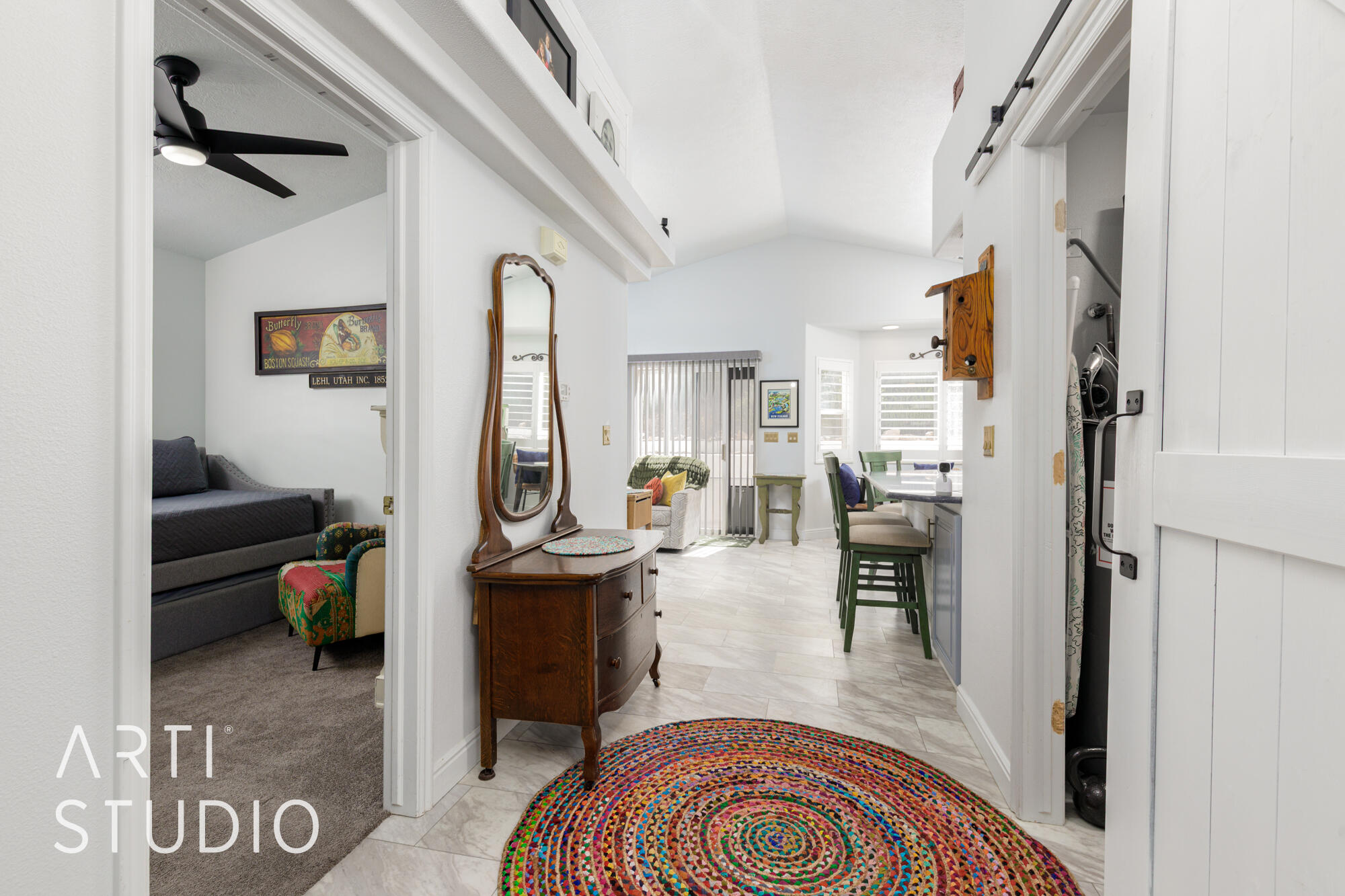 HARRISBURG LAKESIDE ESTATES - Residential