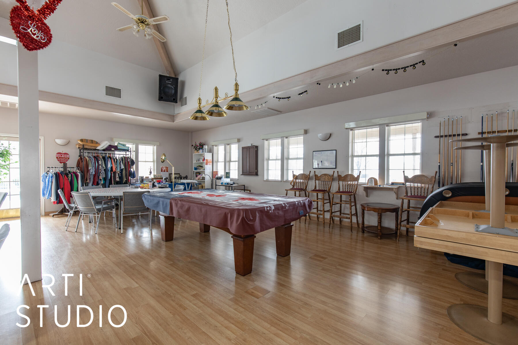 HARRISBURG LAKESIDE ESTATES - Residential