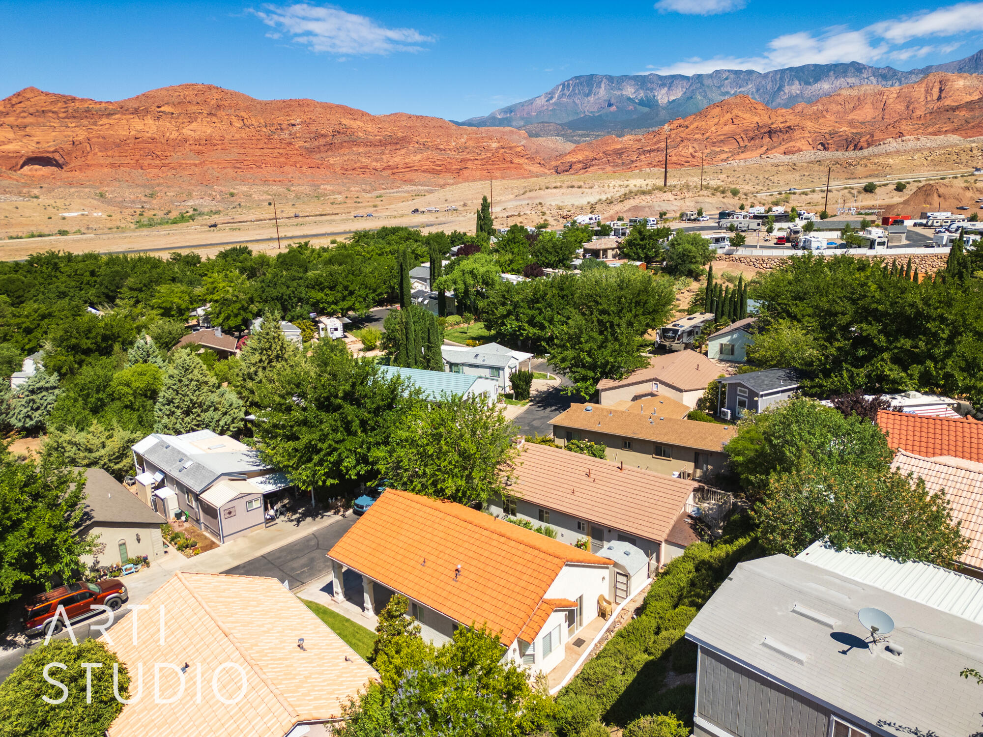 HARRISBURG LAKESIDE ESTATES - Residential