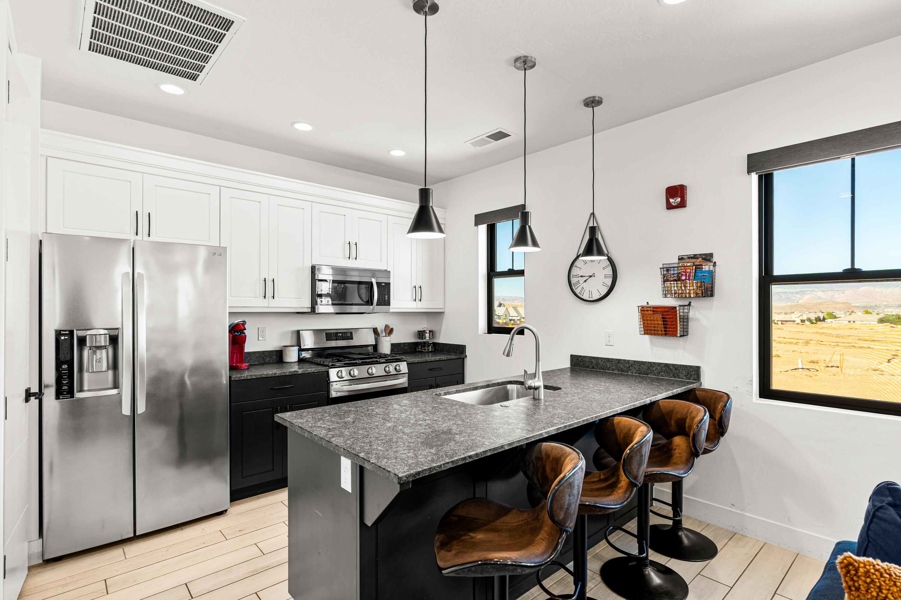 STUCKI FARMS - Residential