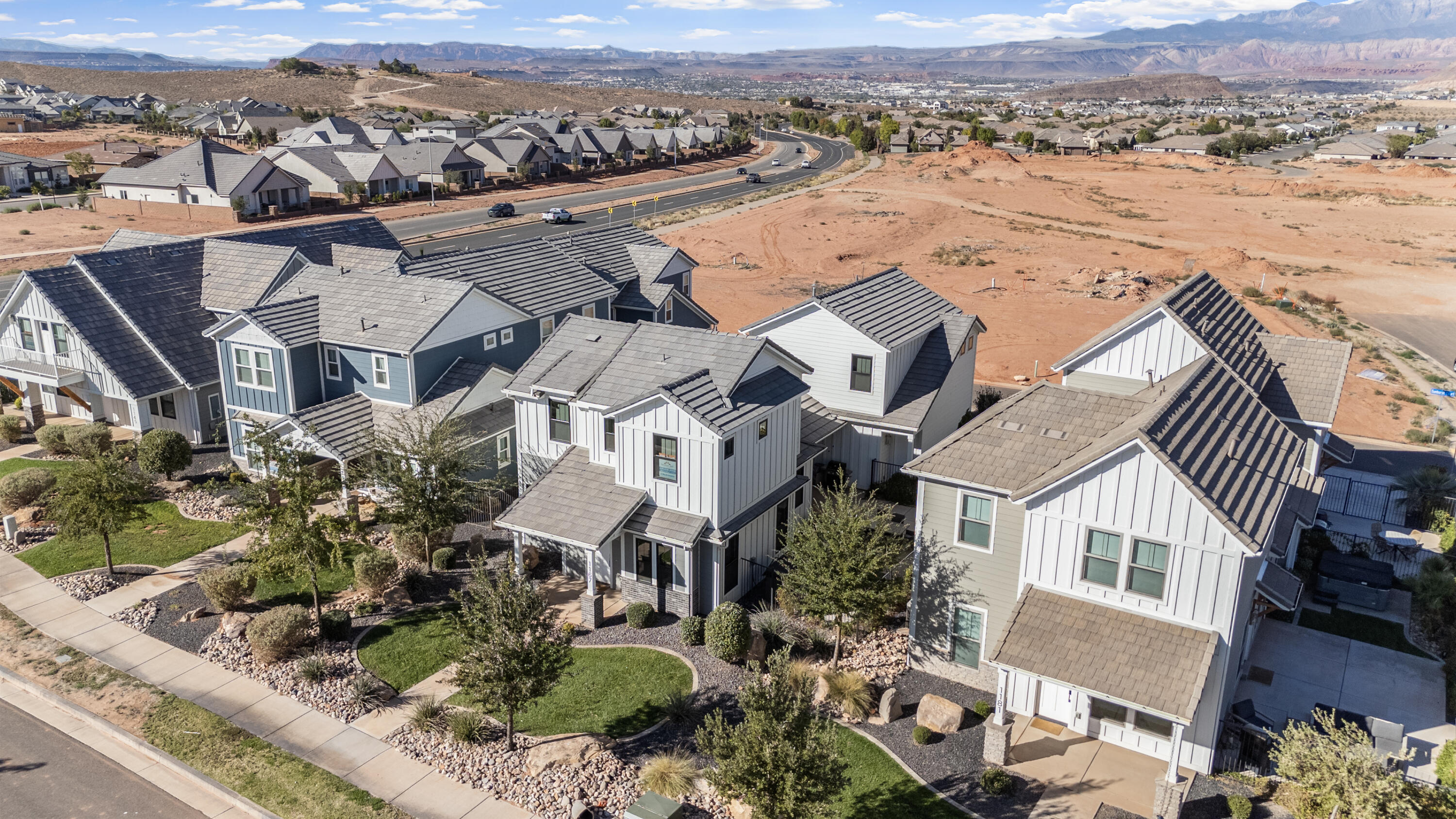 STUCKI FARMS - Residential