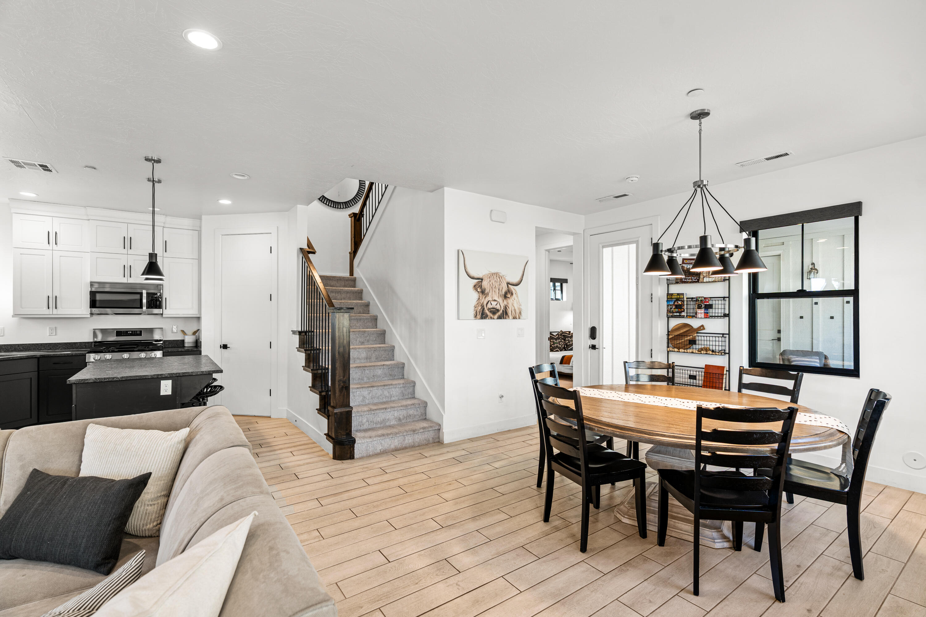 STUCKI FARMS - Residential