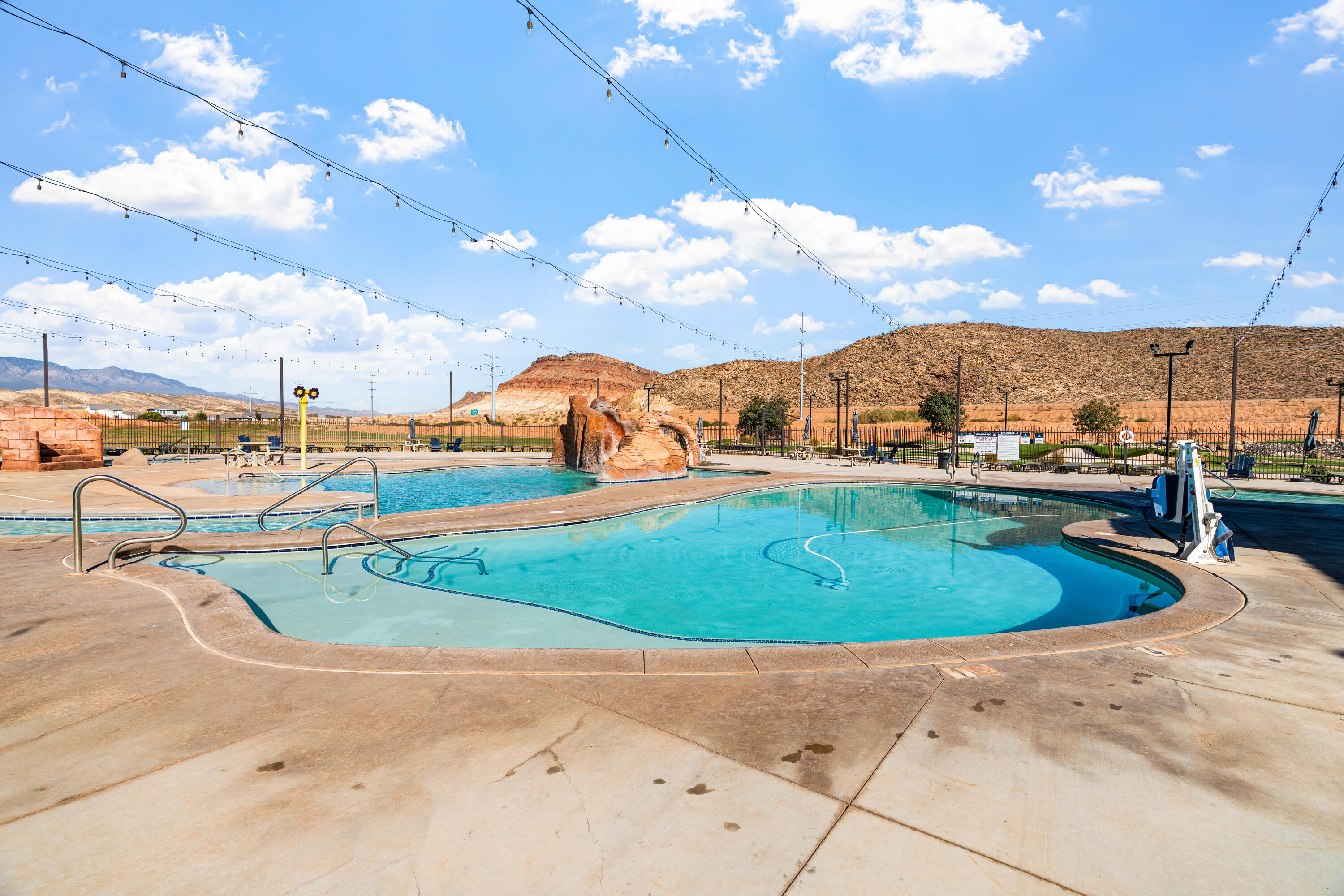 STUCKI FARMS - Residential