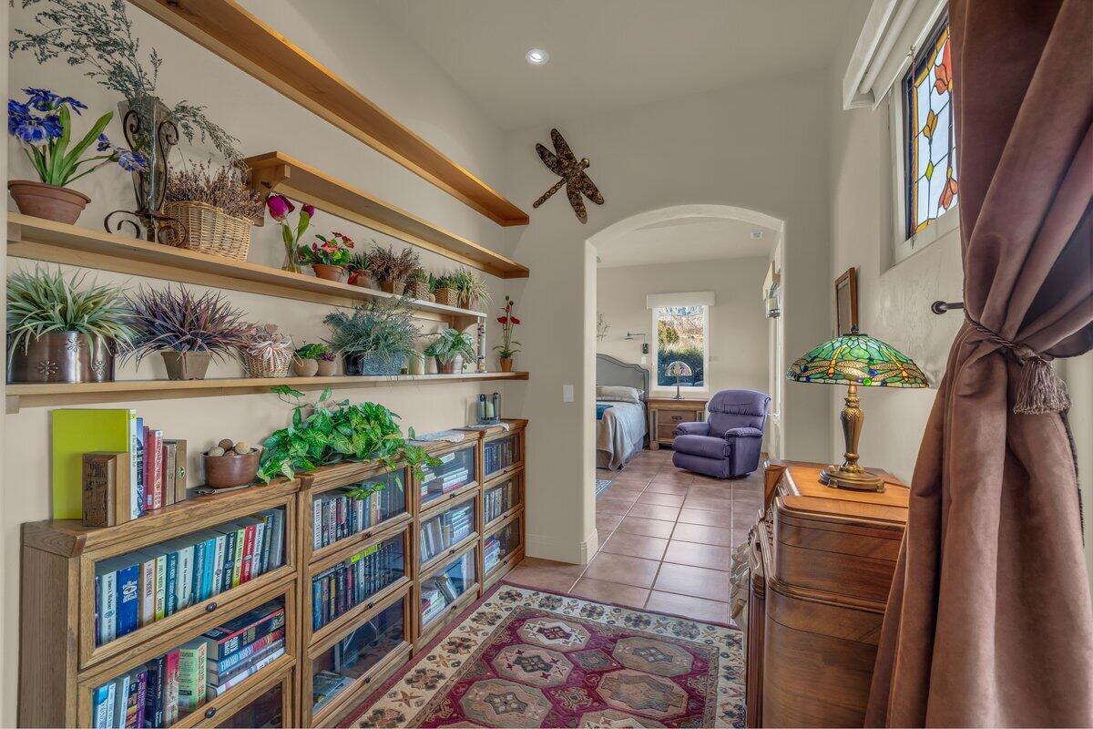 LEEDS TOWNSITE - Residential