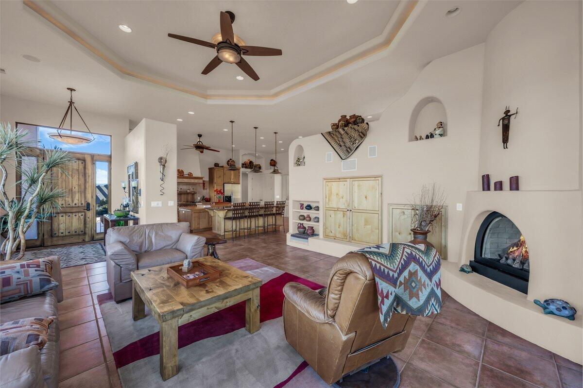 LEEDS TOWNSITE - Residential