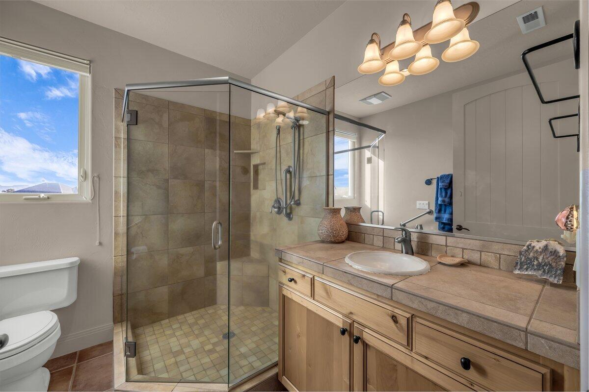 LEEDS TOWNSITE - Residential